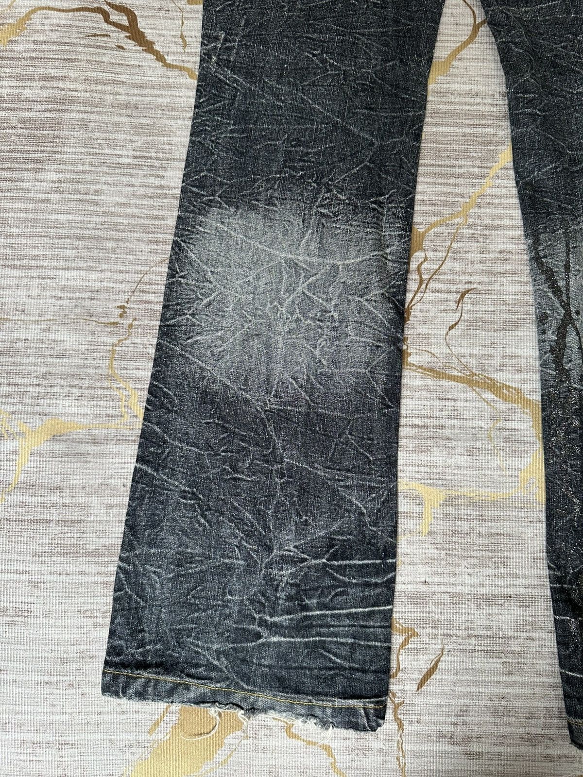 Tornado Mart FLARE Lowbox Premium Distressed Claw Marks Design Denim Size US 32 / EU 48 - 13 Thumbnail
