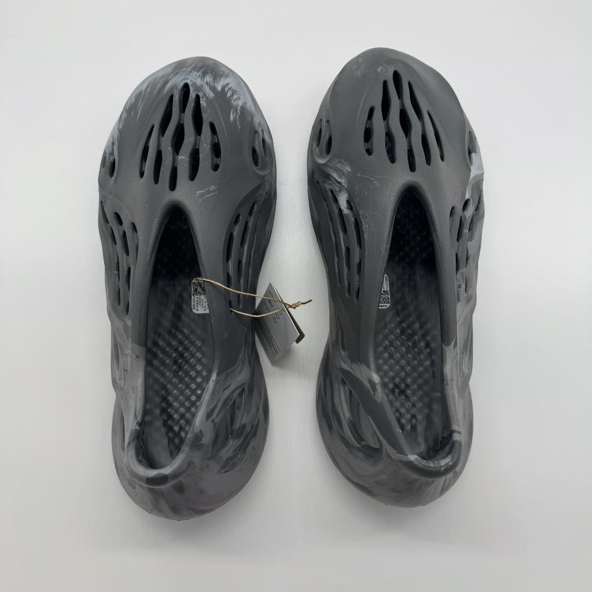 Adidas Adidas Yeezy Foam RNR MX Granite Size US 10 / EU 43 - 5 Thumbnail