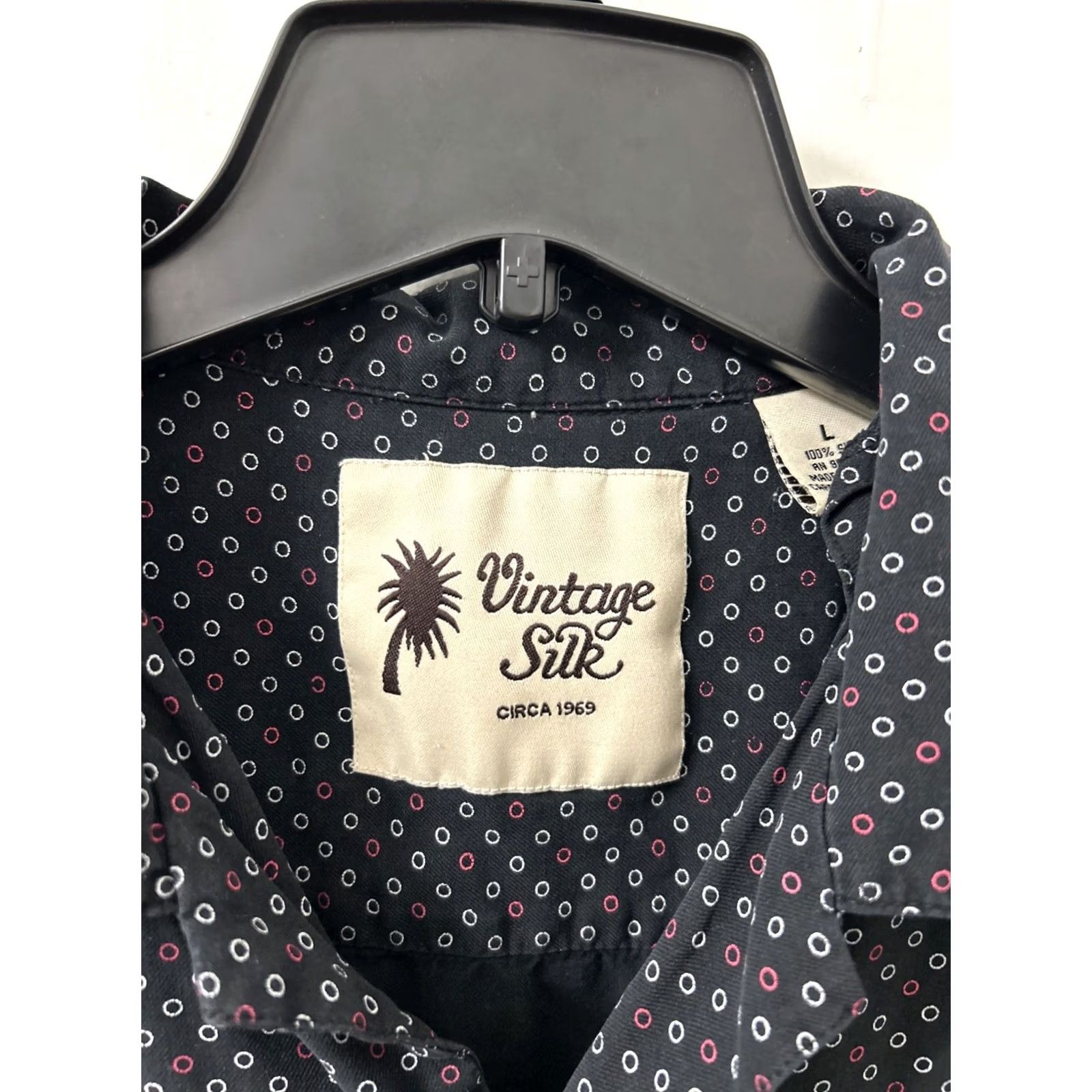 Vintage VINTAGE Silk Circa 1969 Shirt Mens L Black Polka Dot 100% Silk Button Down S/S Size US L / EU 52-54 / 3 - 5 Thumbnail