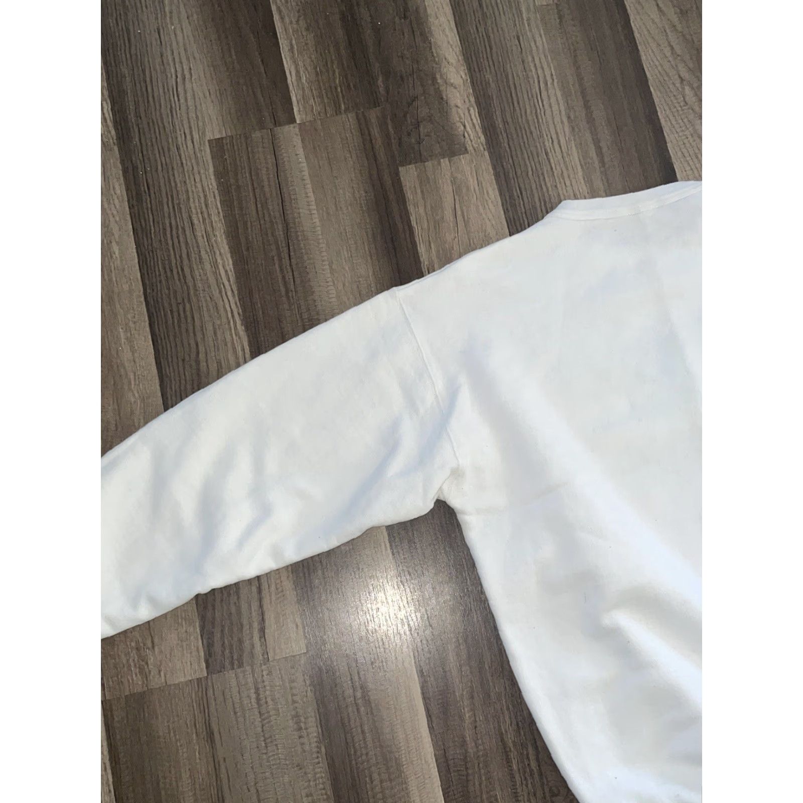 Vintage VINTAGE Canada Cathy Pacific Crewneck White Large Sweatshirt Men Crewneck Pullover Cotton White L Pullover Sweatshirt Size US L / EU 52-54 / 3 - 5 Thumbnail