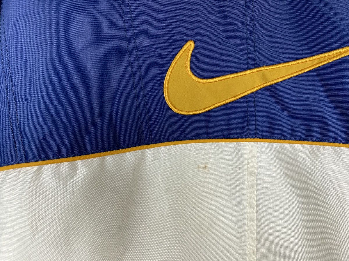 Vintage Men’s Nike Jacket Vintage Big Swoosh Logo Size M Size US M / EU 48-50 / 2 - 20 Thumbnail