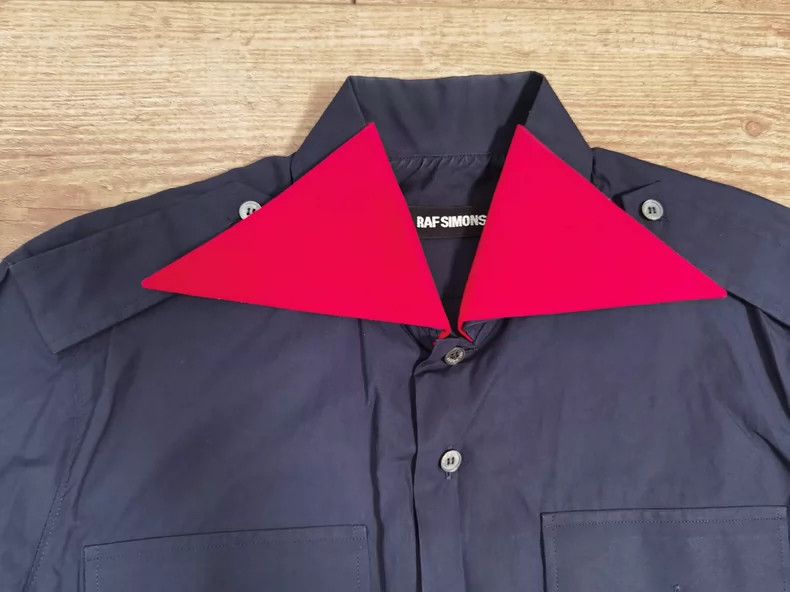 Raf Simons Raf simons Ralph Simon red-necked silhouette men's shirt Size US S / EU 44-46 / 1 - 3 Thumbnail