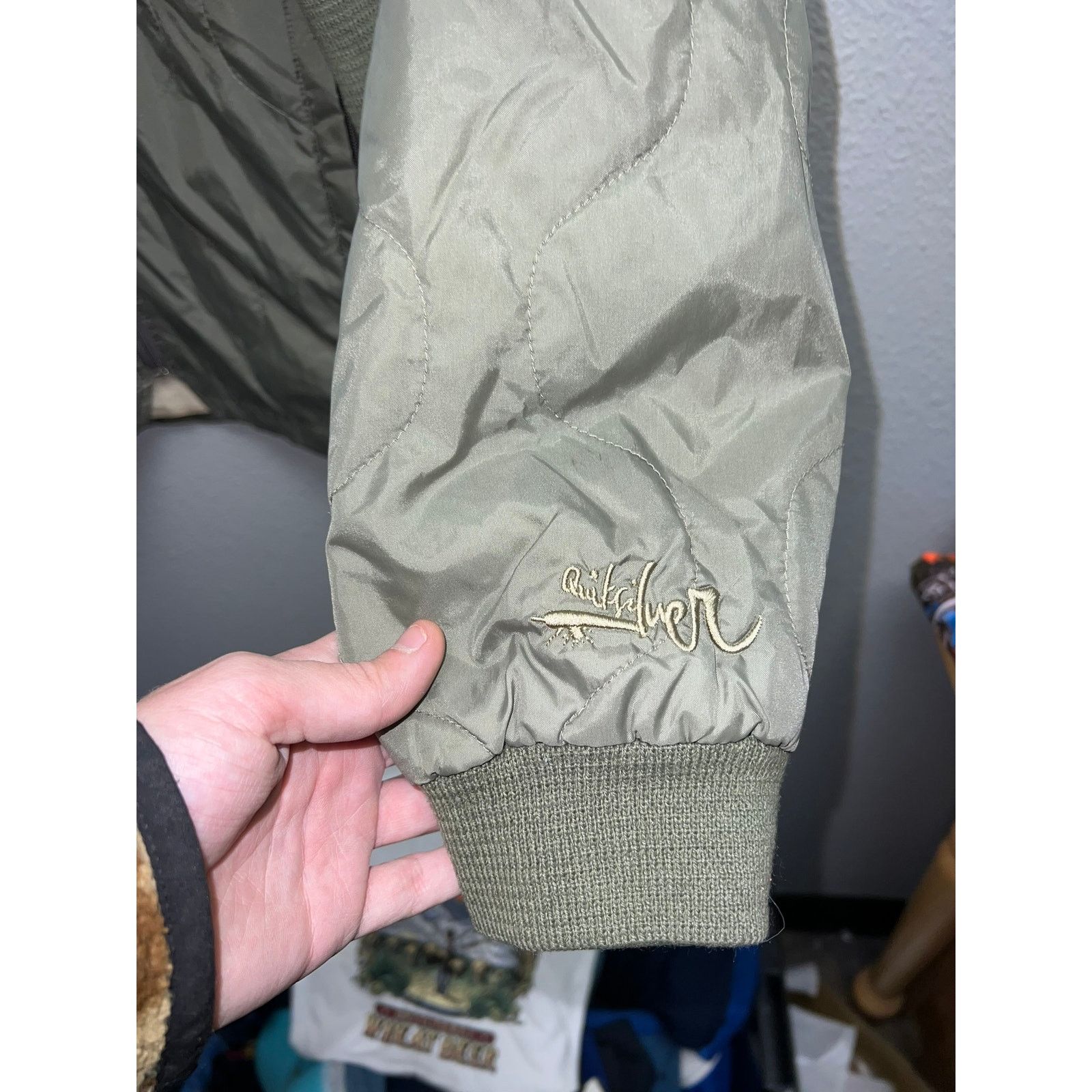 Vintage Vintage Quiksilver Bomber Jacket Quilted Green Full Zip L Size US L / EU 52-54 / 3 - 5 Thumbnail