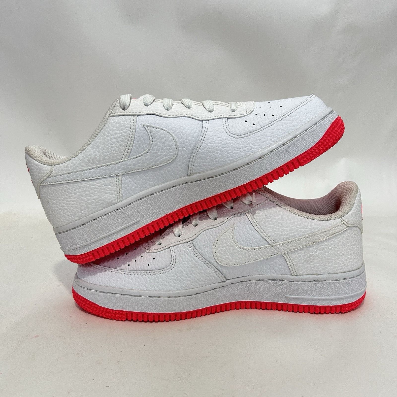 Nike Nike Air Force 1 GS “White Racer Pink” Size US 7 / IT 37 - 3 Thumbnail