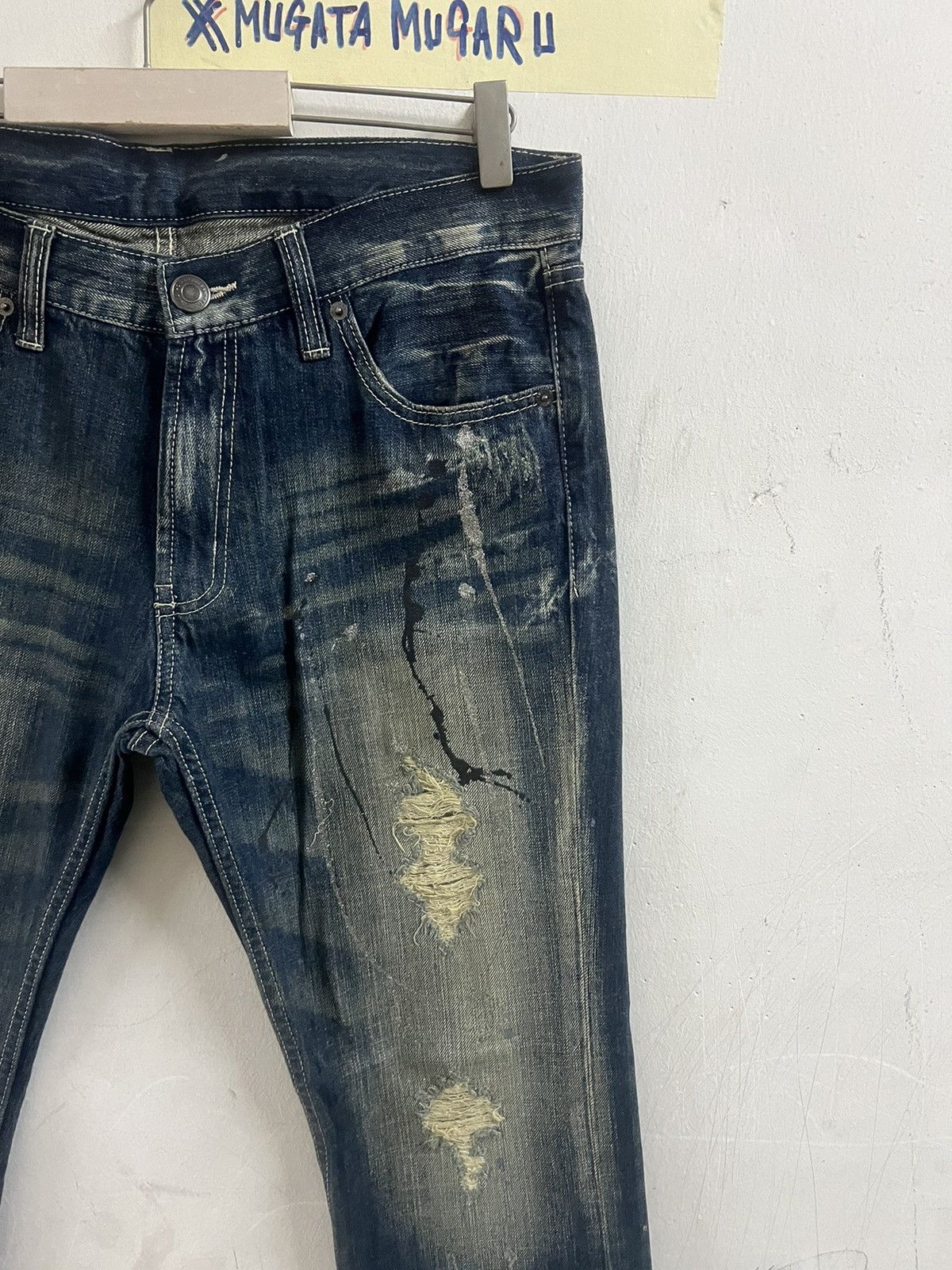 Japanese Brand THRASHED UNKNOW RIPPED SPLUTTER DENIM PANT Size US 34 / EU 50 - 2 Thumbnail