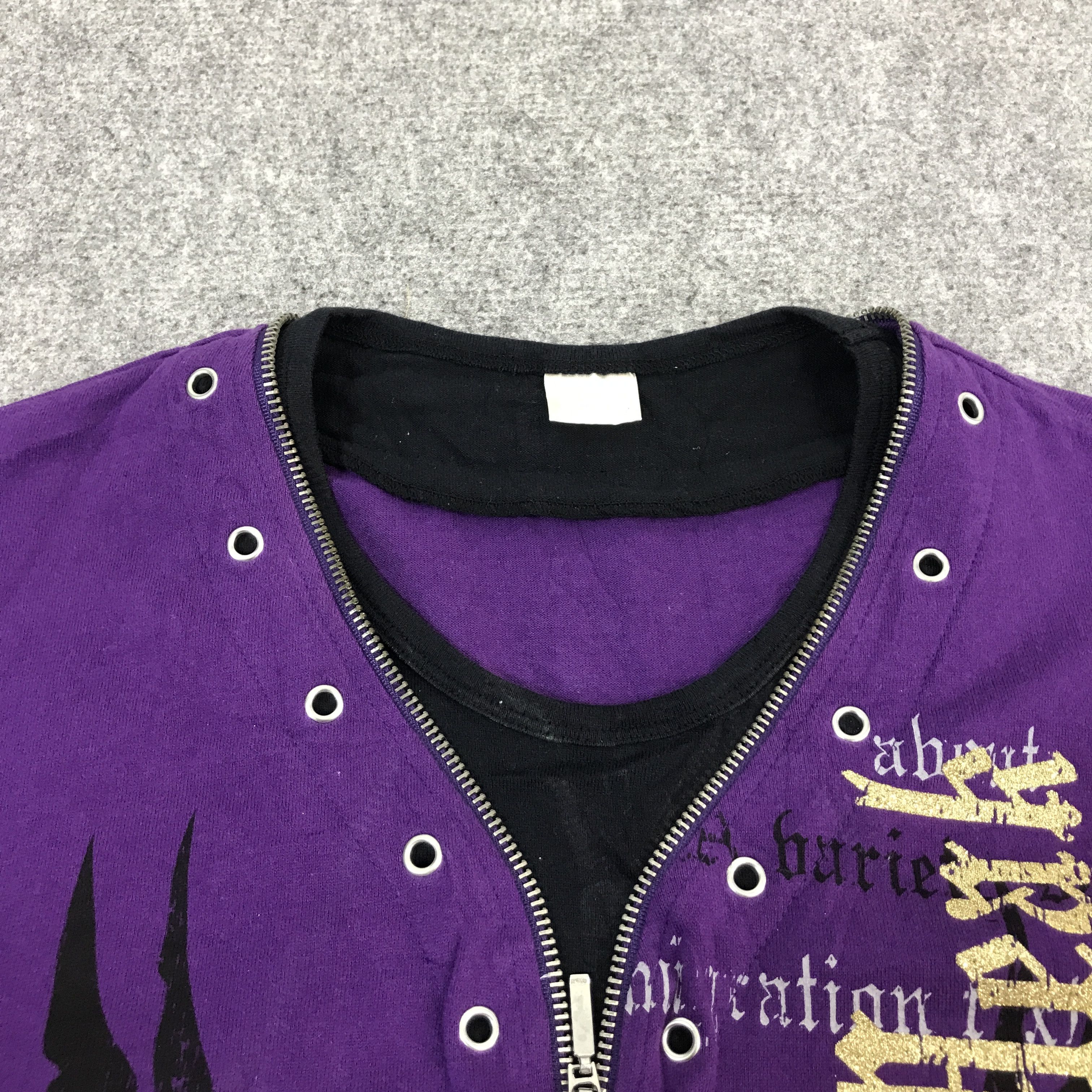 Japanese Brand gothic punk zipper style look ober hear long sleeve tshirts Size US L / EU 52-54 / 3 - 5 Thumbnail