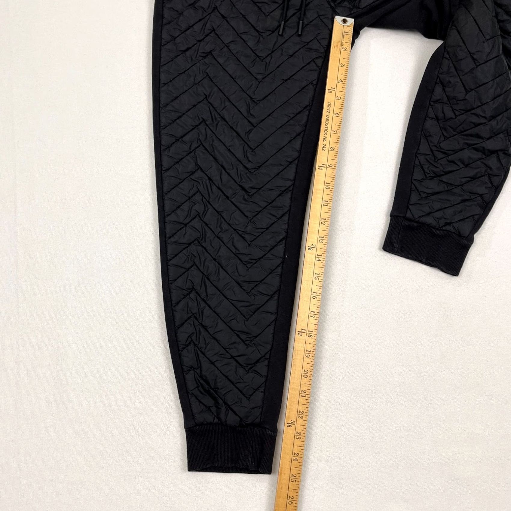 Athleta Athleta Solstice Apres Ski Down Jogger Pants Womens 6 P W28 I25 Insulated Hiking Size 28" / US 6 / IT 42 - 4 Thumbnail