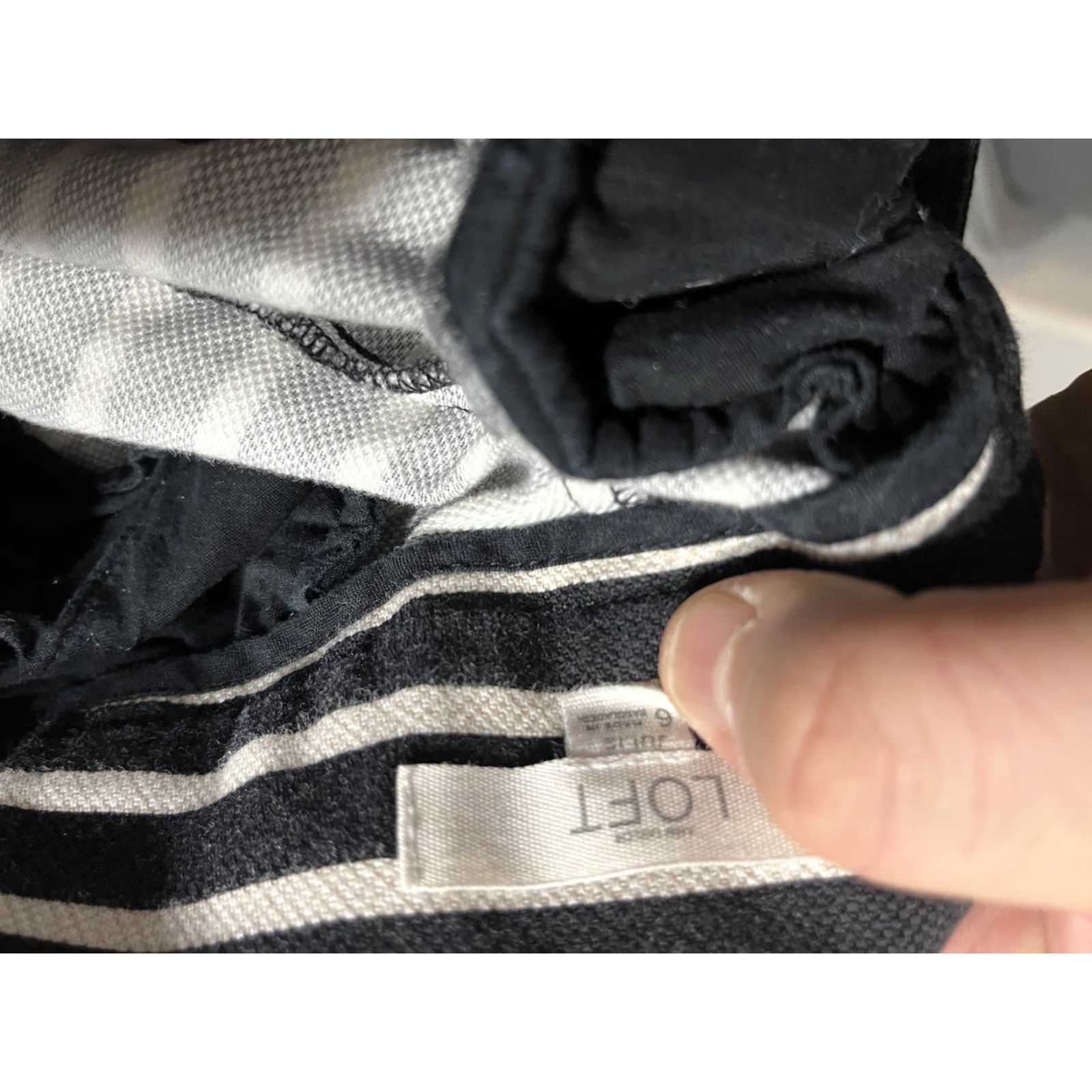 Ann Taylor Ann Taylor Loft The Riviera Pant Women Sz 6 Black White Striped Julie Fit Size 28" / US 6 / IT 42 - 6 Thumbnail
