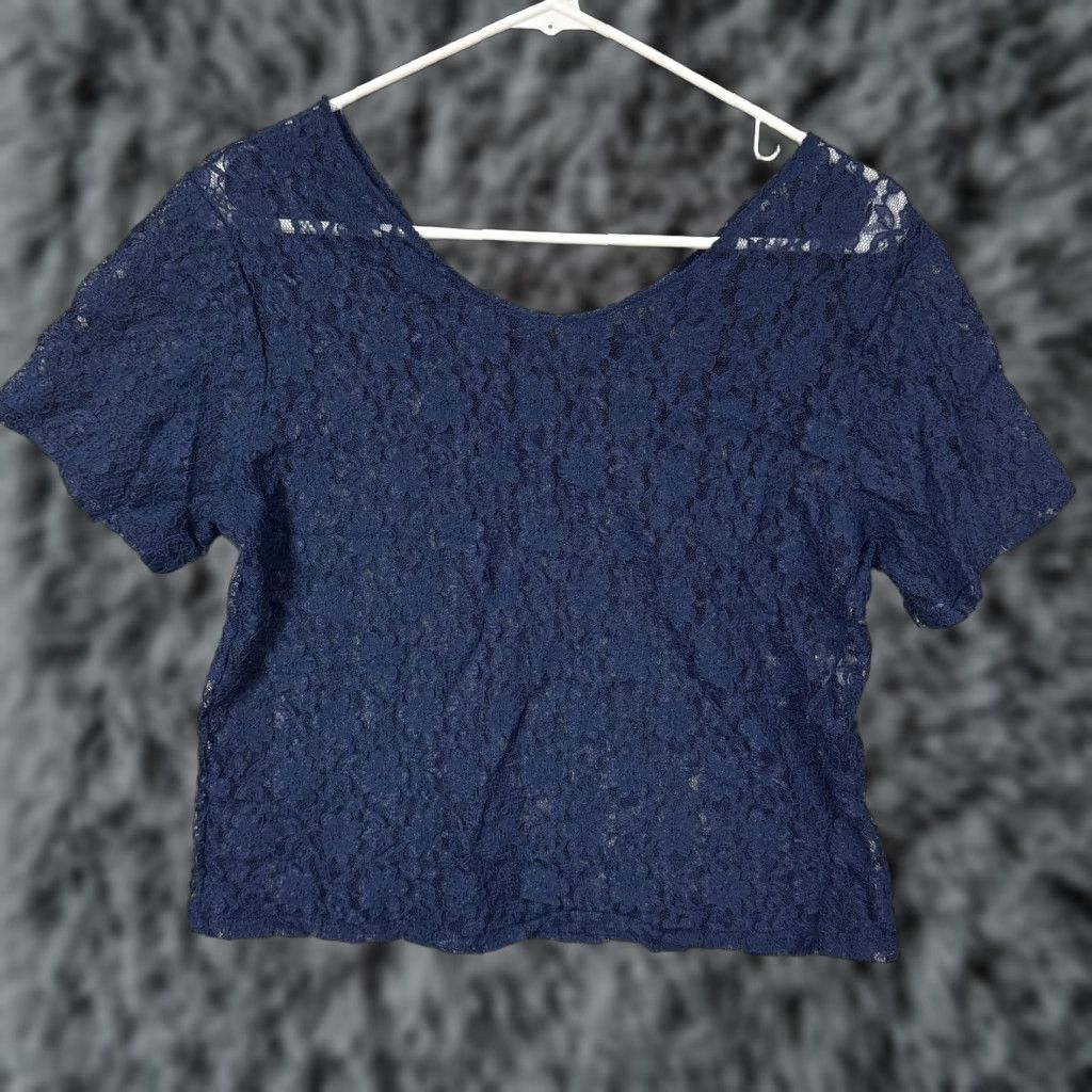 Vintage VINTAGE Lace Top M Blue Sheer Layering Women Blouse Short Sleeve Scoop Neck Size M / US 6-8 / IT 42-44 - 1 Thumbnail