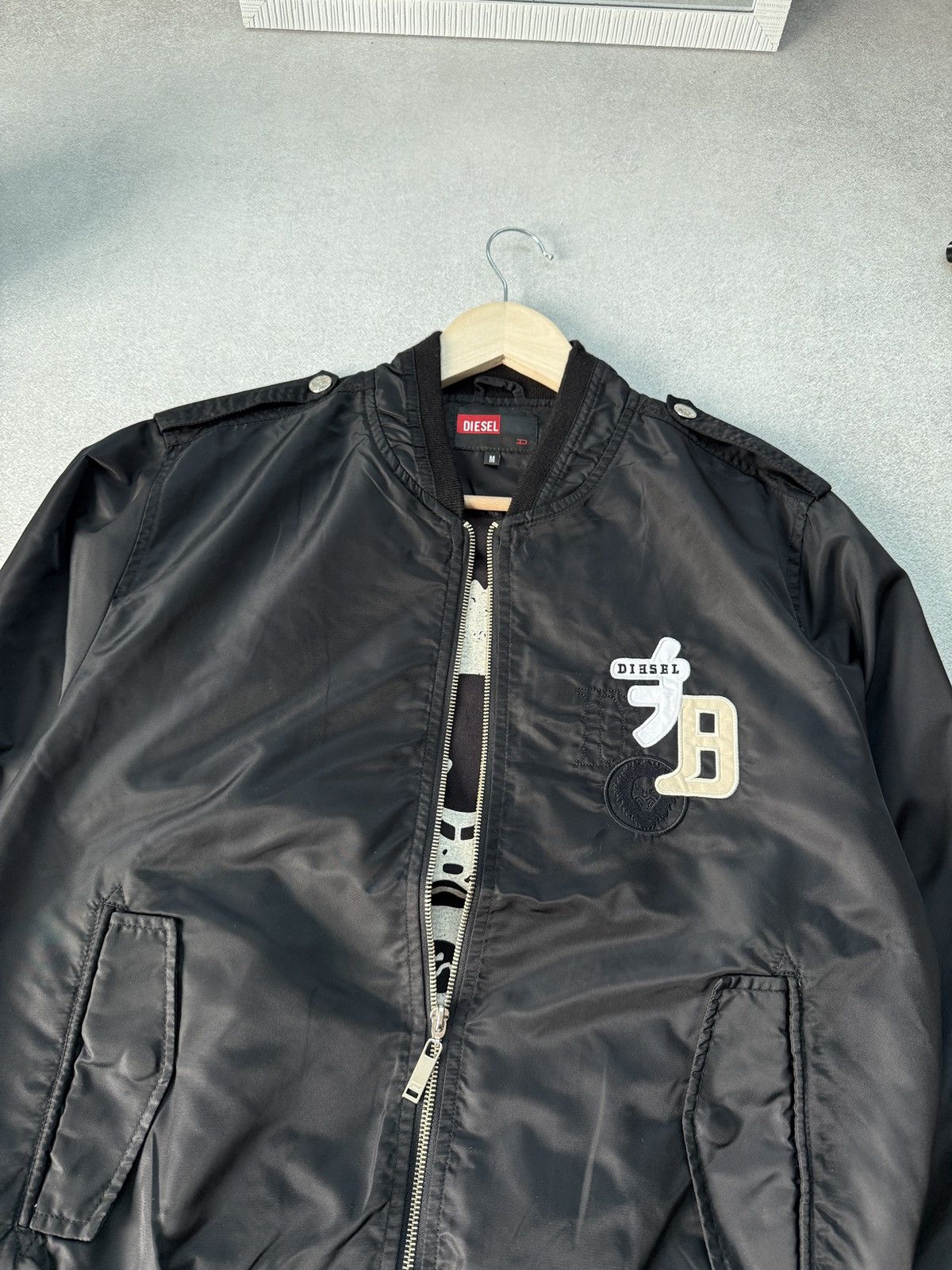 Diesel Vintage Diesel Bomber Jacket Nylon Logo Y2K Military Style Size US M / EU 48-50 / 2 - 3 Thumbnail