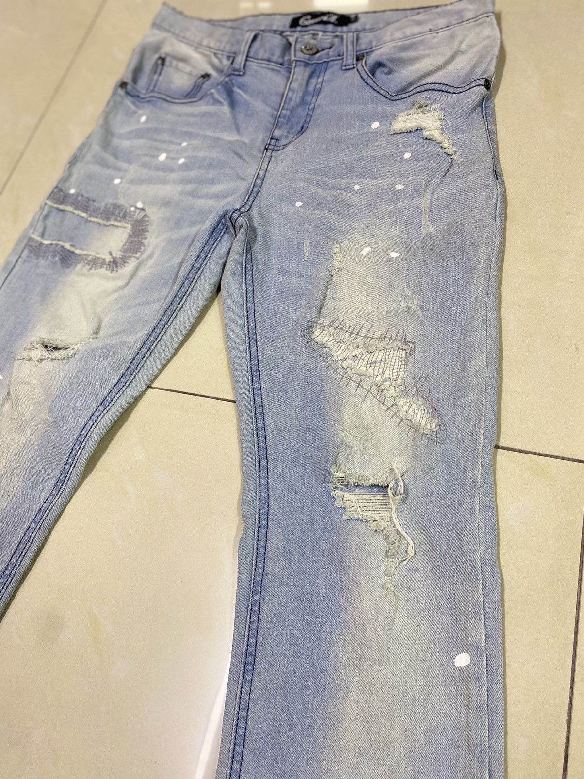 Japanese Brand × Le Grande Bleu (L.G.B.) Distressed Ripped Cavari A Denim Size US 29 - 3 Thumbnail