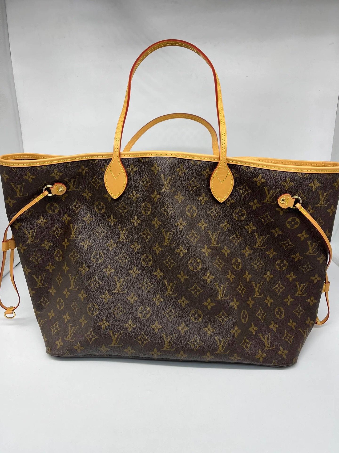 Louis Vuitton Pre-loved Bag Very good condition Size ONE SIZE - 1 Thumbnail
