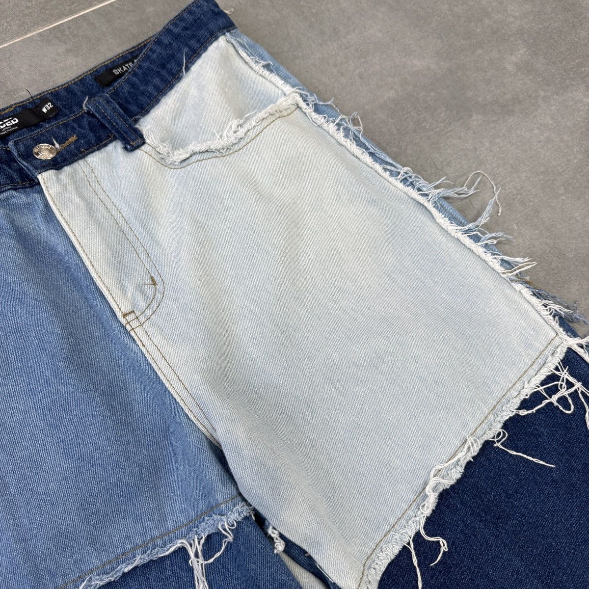 Jaded London Jaded London Skate Fit Jeans Size W32 Size US 32 / EU 48 - 8 Thumbnail