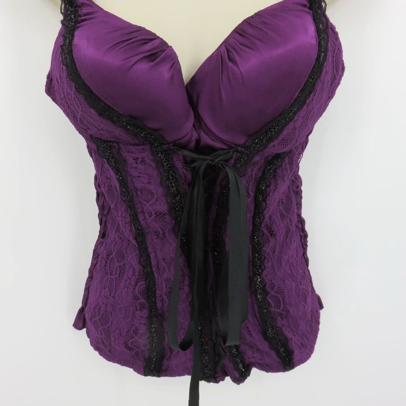 Vintage VINTAGE Charlotte Russe Tank Top Shirt Womens L Purple Black Ruched Satin Lace Spaghetti Strap Sleeveless Camisole 2000s Size L / US 10 / IT 46 - 4 Thumbnail
