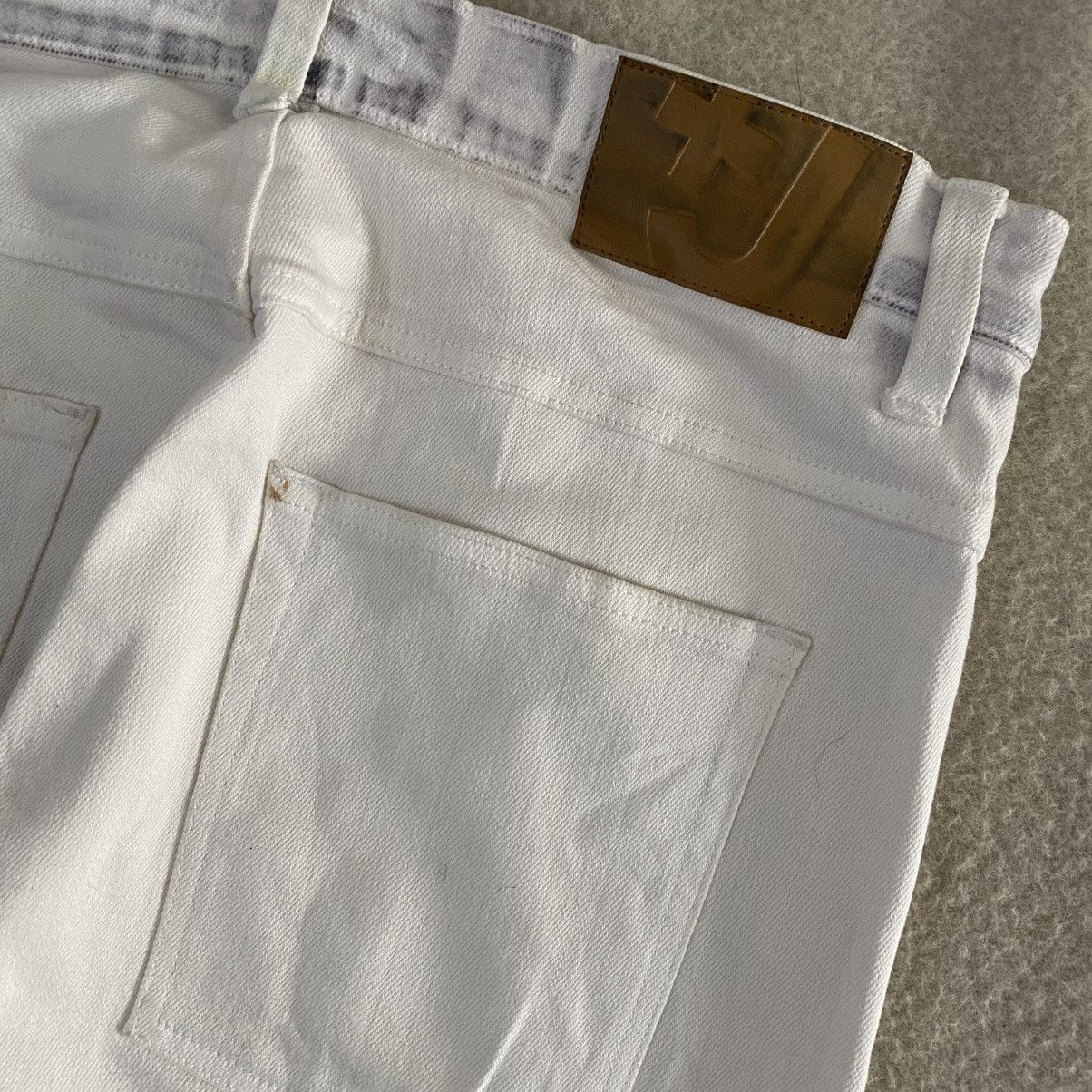 Japanese Brand × Jil Sander × Uniqlo Uniqlo x Jil Sander Dirty White Stretchable Jeans w32 Size US 32 / EU 48 - 8 Thumbnail