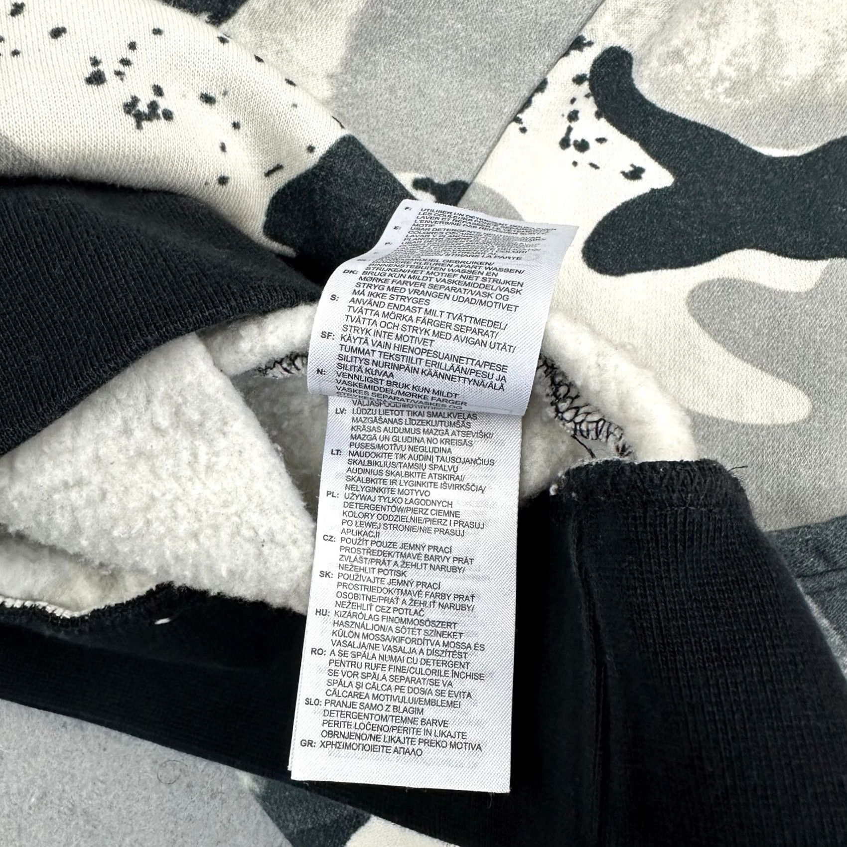 Adidas Adidas Originals Hoodie Men M Grayscale Camouflage Three Stripe Trefoil Pockets Hooded Pullover Size US M / EU 48-50 / 2 - 7 Thumbnail