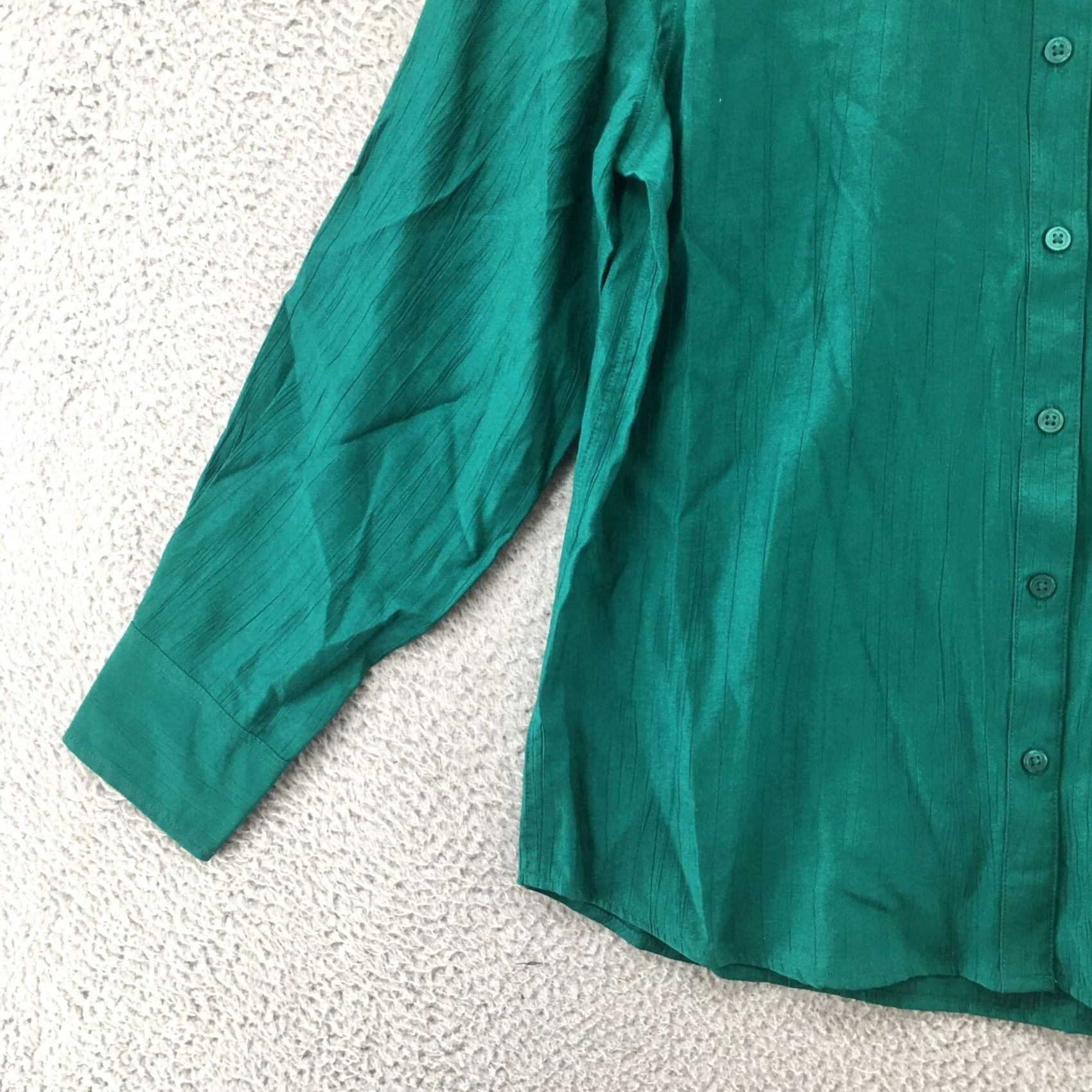Vintage A New Day Button Up Shirt Womens Small Green Long Sleeve Collared Front Pocket Shirt Size S / US 4 / IT 40 - 3 Thumbnail