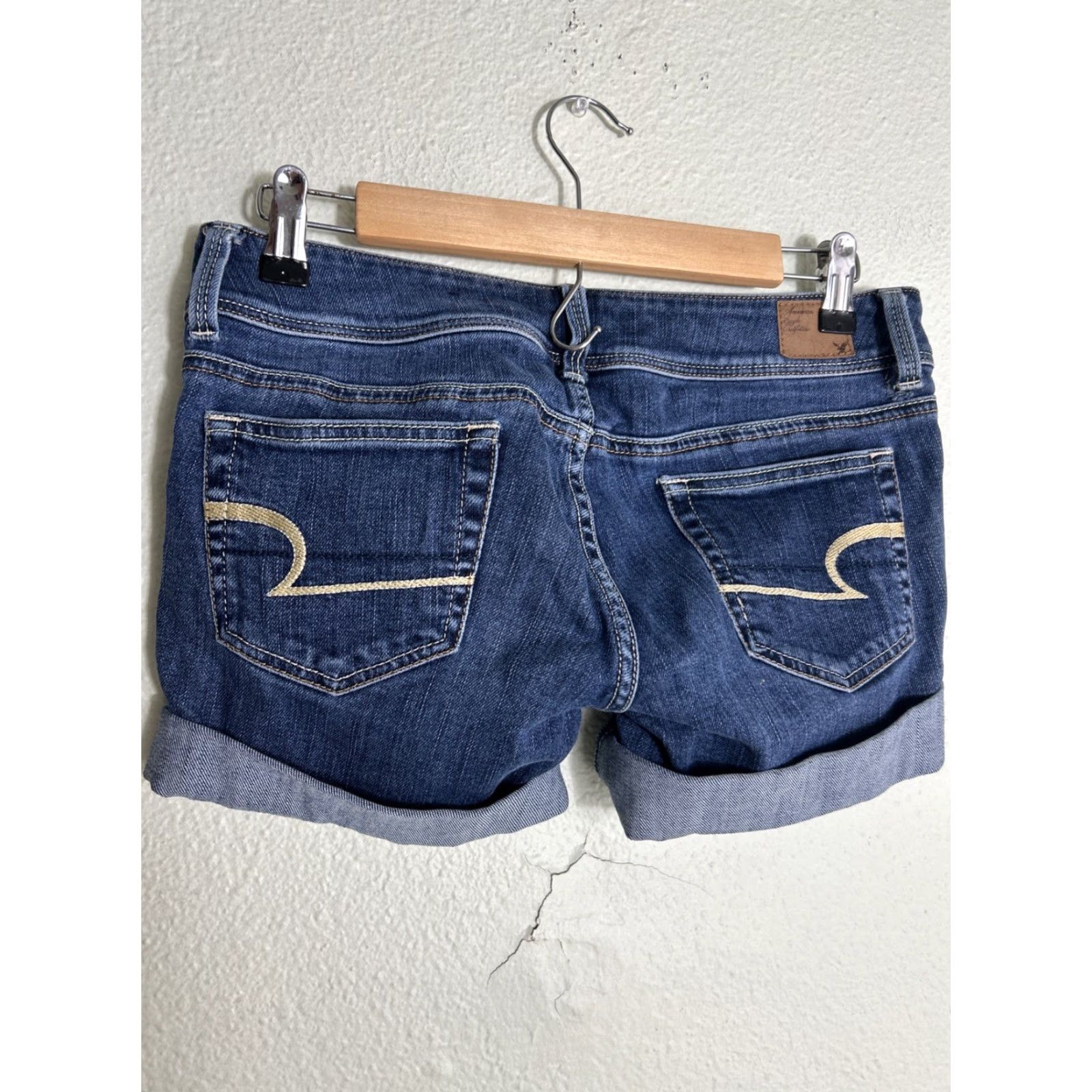 American Eagle Outfitters American Eagle Stretch Slim Boot Shorts Size 2 Dark Wash 28x4 Size 42" / US 20 - 6 Thumbnail