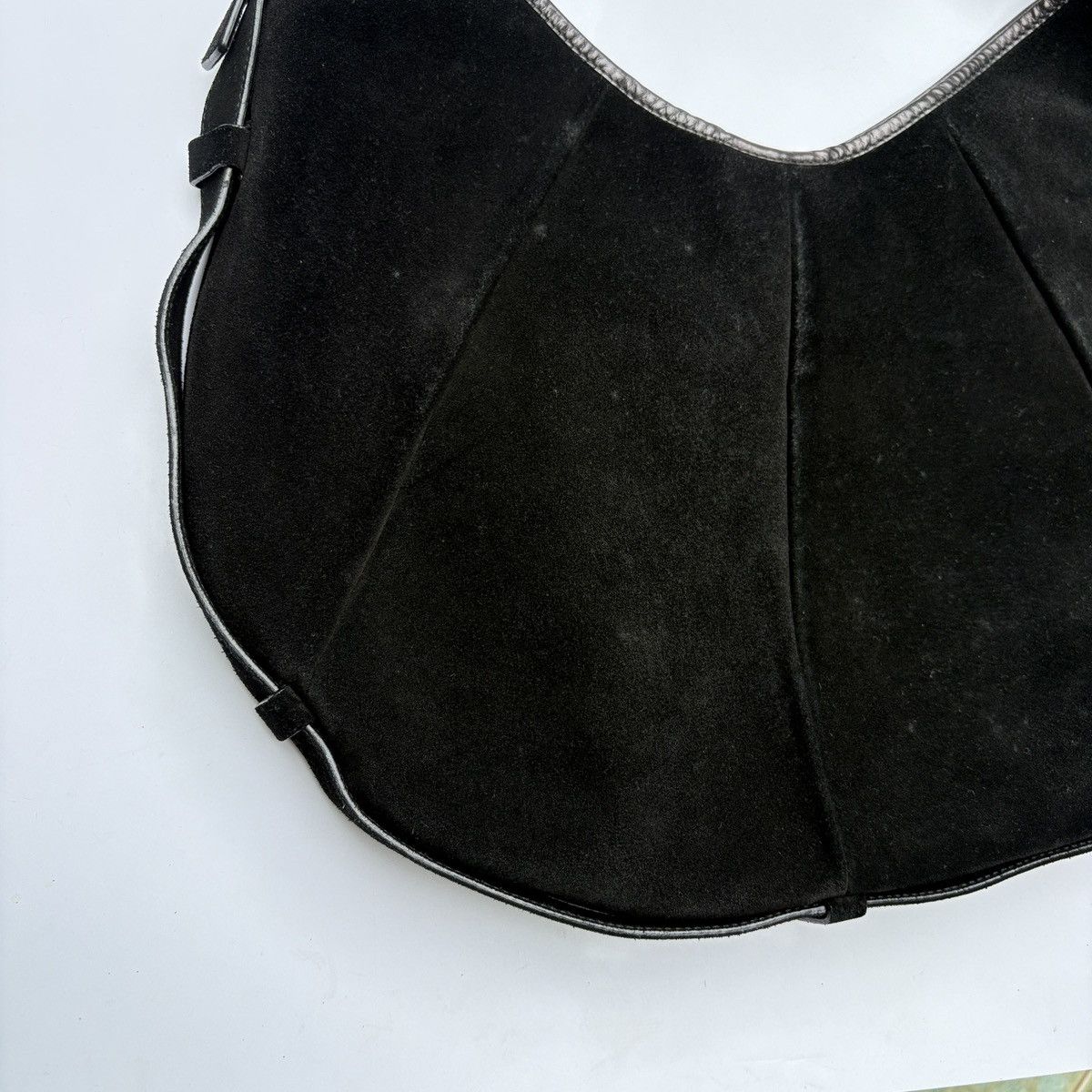 Yves Saint Laurent YVES SAINT LAURENT by Tom Ford Suede MOMBASA HOBO BAG Size ONE SIZE - 7 Thumbnail