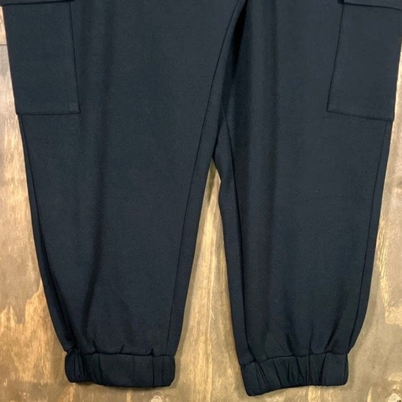 Express Express Pants Black High Rise Cropped Cargo Jogger XL Women Size 26" / US 2 / IT 38 - 3 Thumbnail