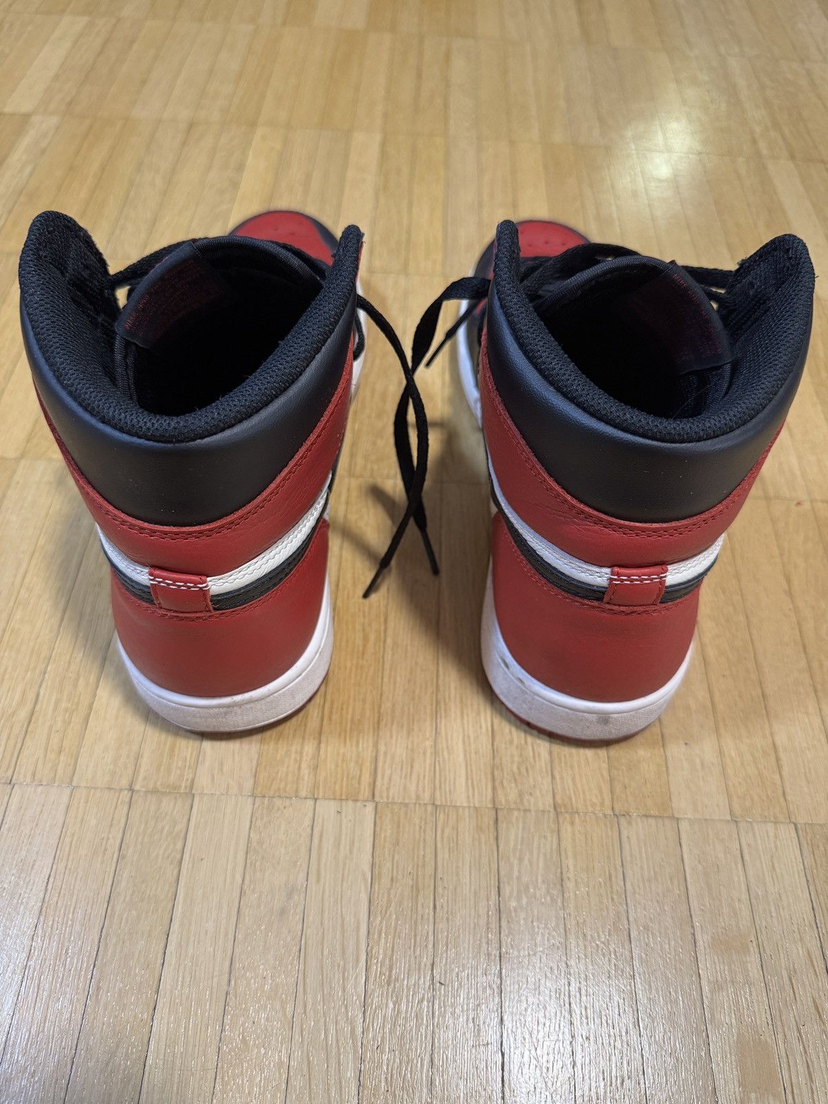Jordan Brand × Nike Nike Air Jordan 1 High OG Bred Toe Size US 10 / EU 43 - 3 Thumbnail