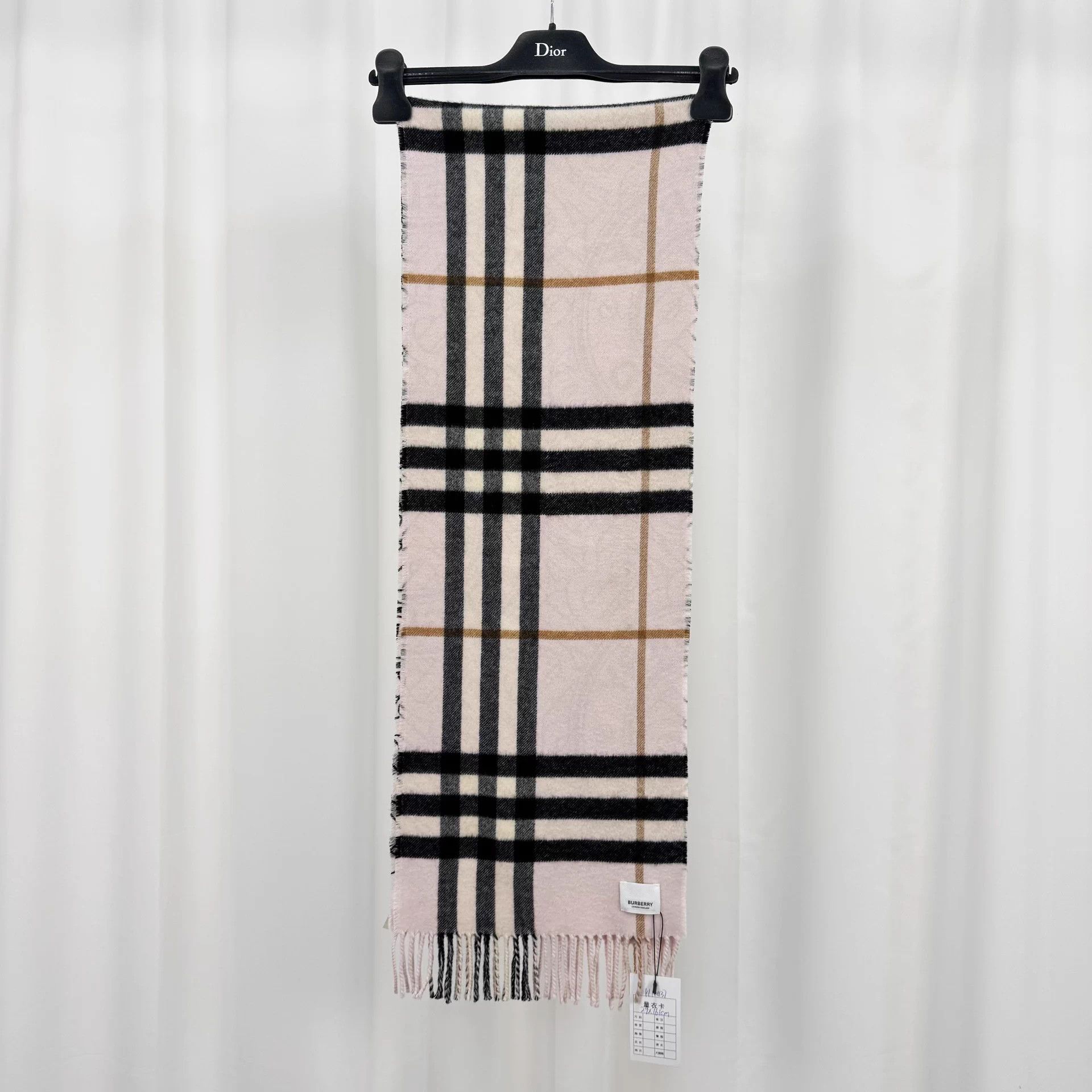 Burberry Burberry Check Monogram 2-Face Cashmere Scarf 30x168CM 99N Size ONE SIZE - 3 Thumbnail