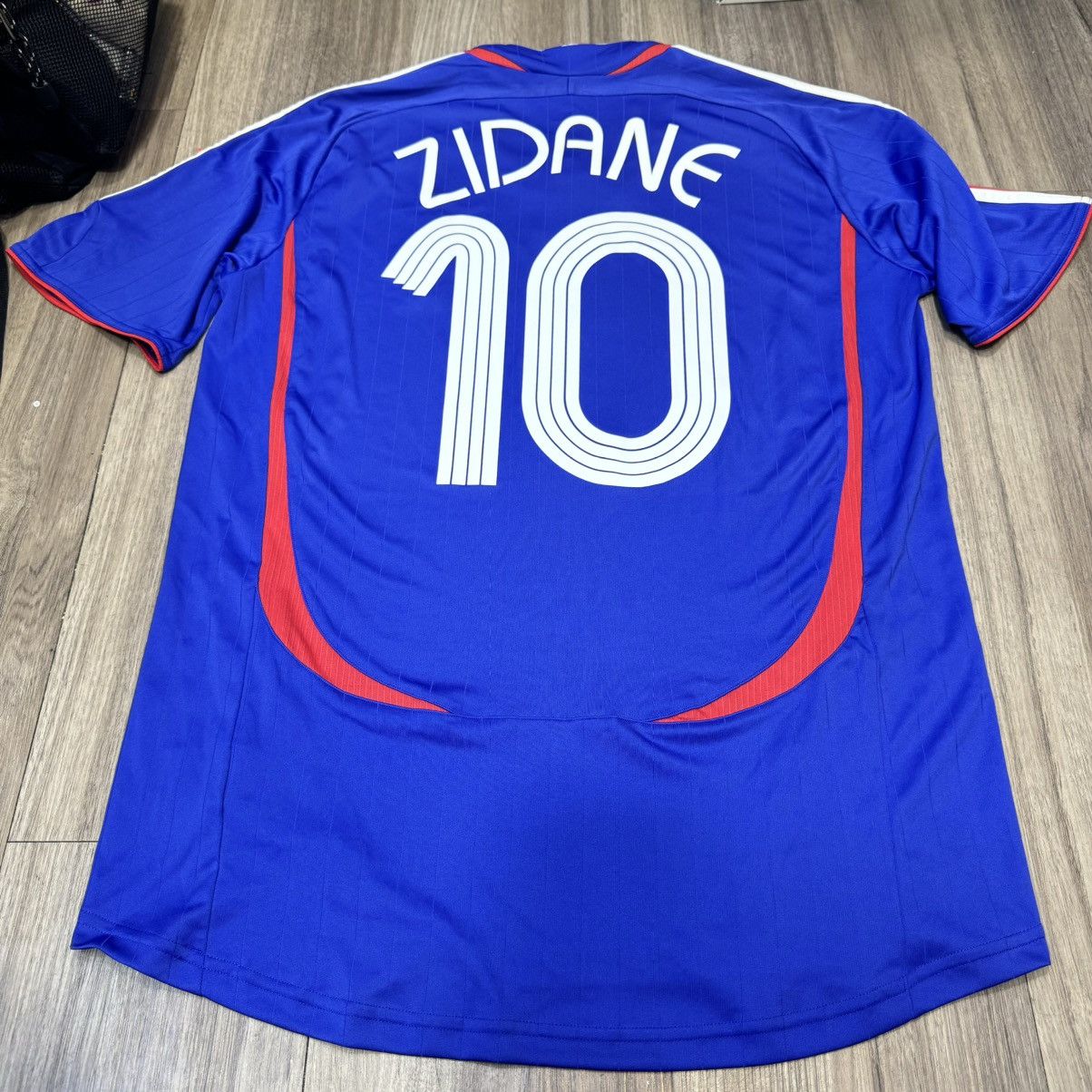 Adidas France WC2006 home shirt #10 Zidane Size US M / EU 48-50 / 2 - 2 Thumbnail