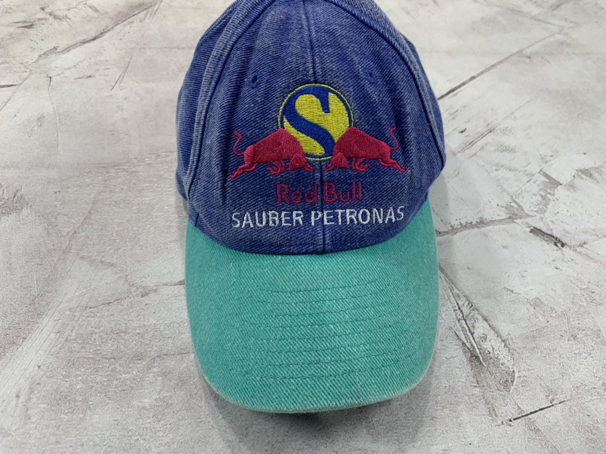 Red Bull × Vintage Mens vintage cap Red Bull Sauber Petronas Malaysia Size ONE SIZE - 2 Thumbnail