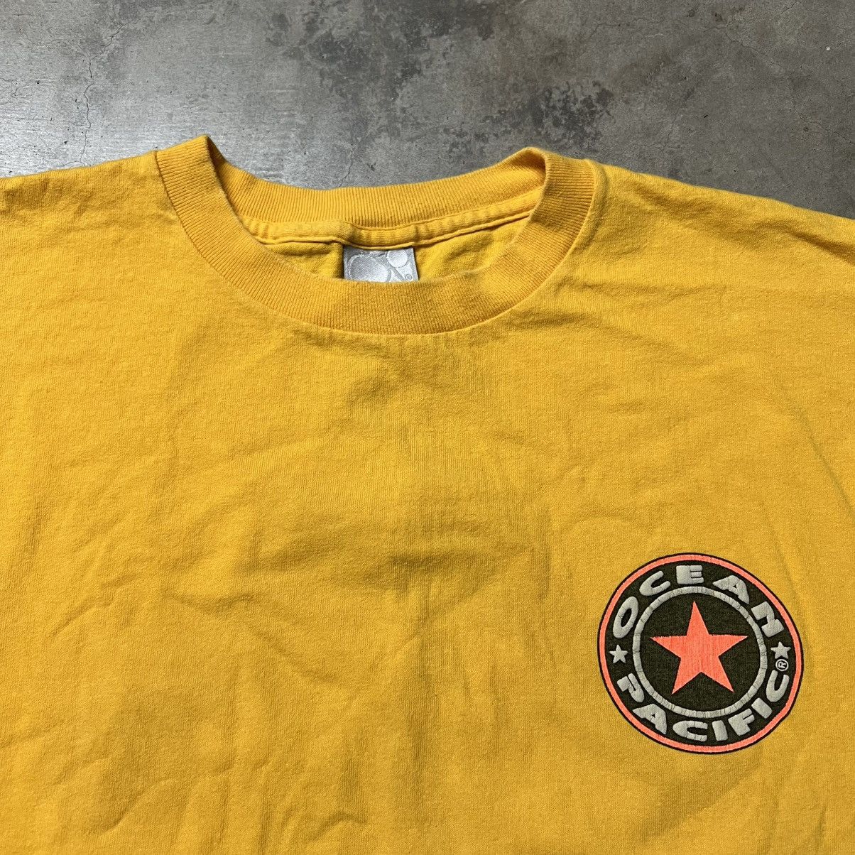 Ocean Pacific × Quiksilver Vintage 1992 Ocean Pacific “OP” 🇺🇸 Single-Stitched T-Shirt Size US L / EU 52-54 / 3 - 6 Thumbnail