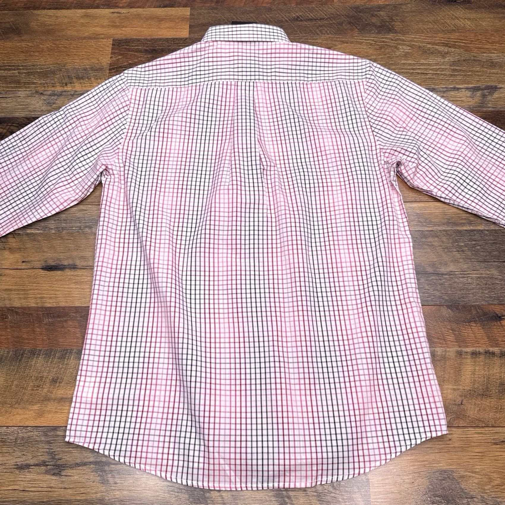 Vintage FX Fusion Shirt Mens Medium Red Check Button Up Wrinkle Resistant New Size US M / EU 48-50 / 2 - 4 Thumbnail