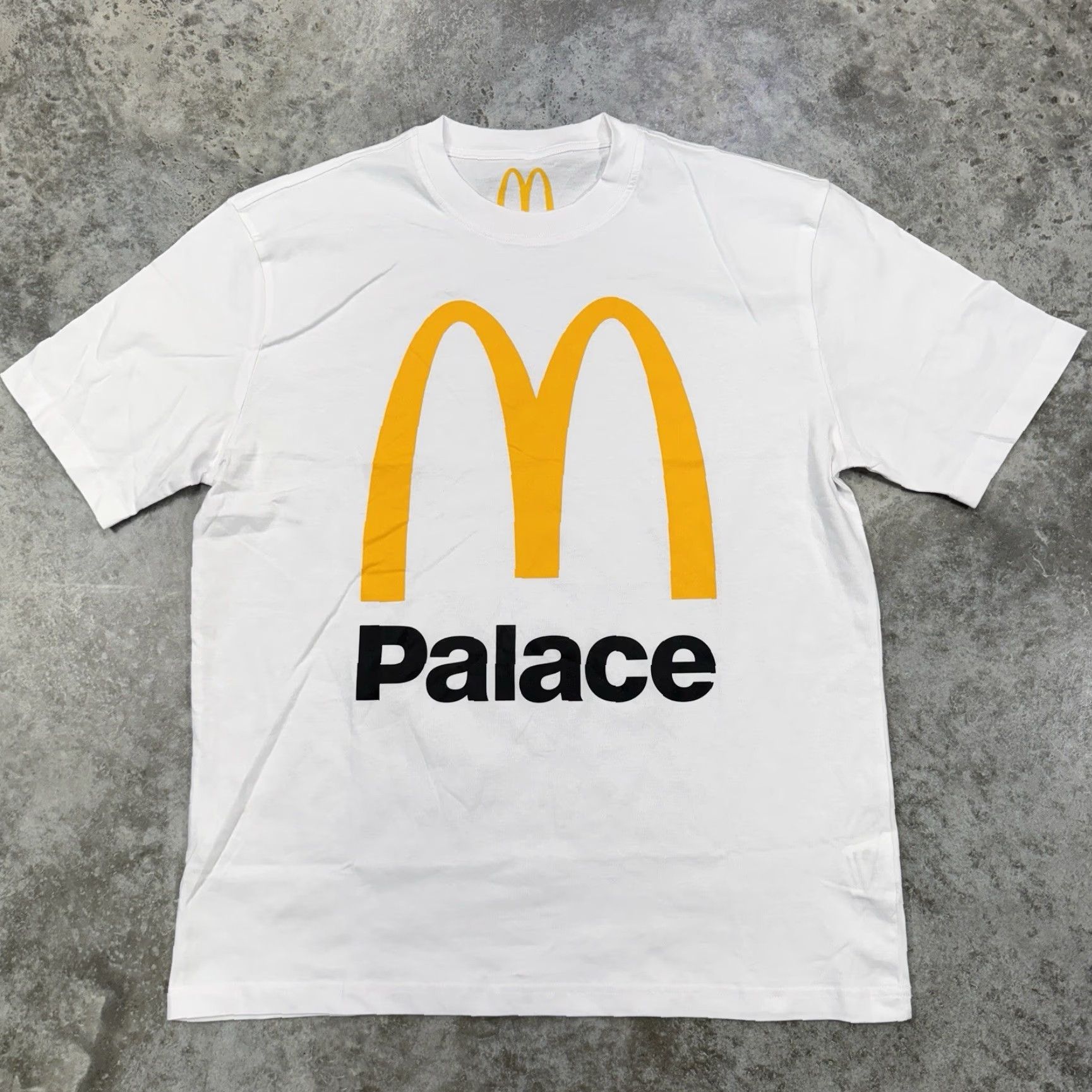 Palace Palace shirt mens XL Mcdonalds graphic tee streetwear NEW Size US XL / EU 56 / 4 - 2 Thumbnail