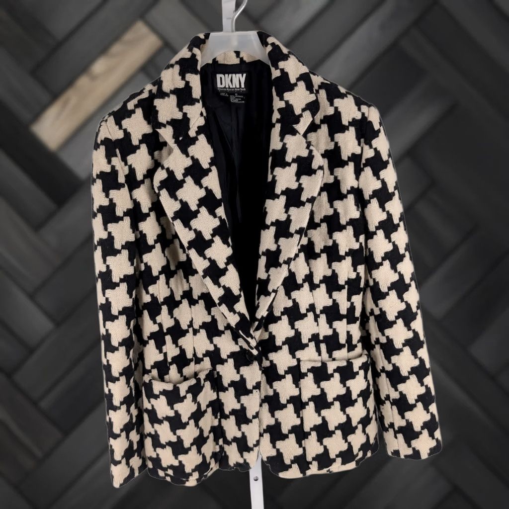 DKNY VINTAGE DKNY Blazer Houndstooth Wool 90s Lambswool Mid-Length Black Cream Patch Pockets Womens 10 Size L / US 10 / IT 46 - 1 Thumbnail