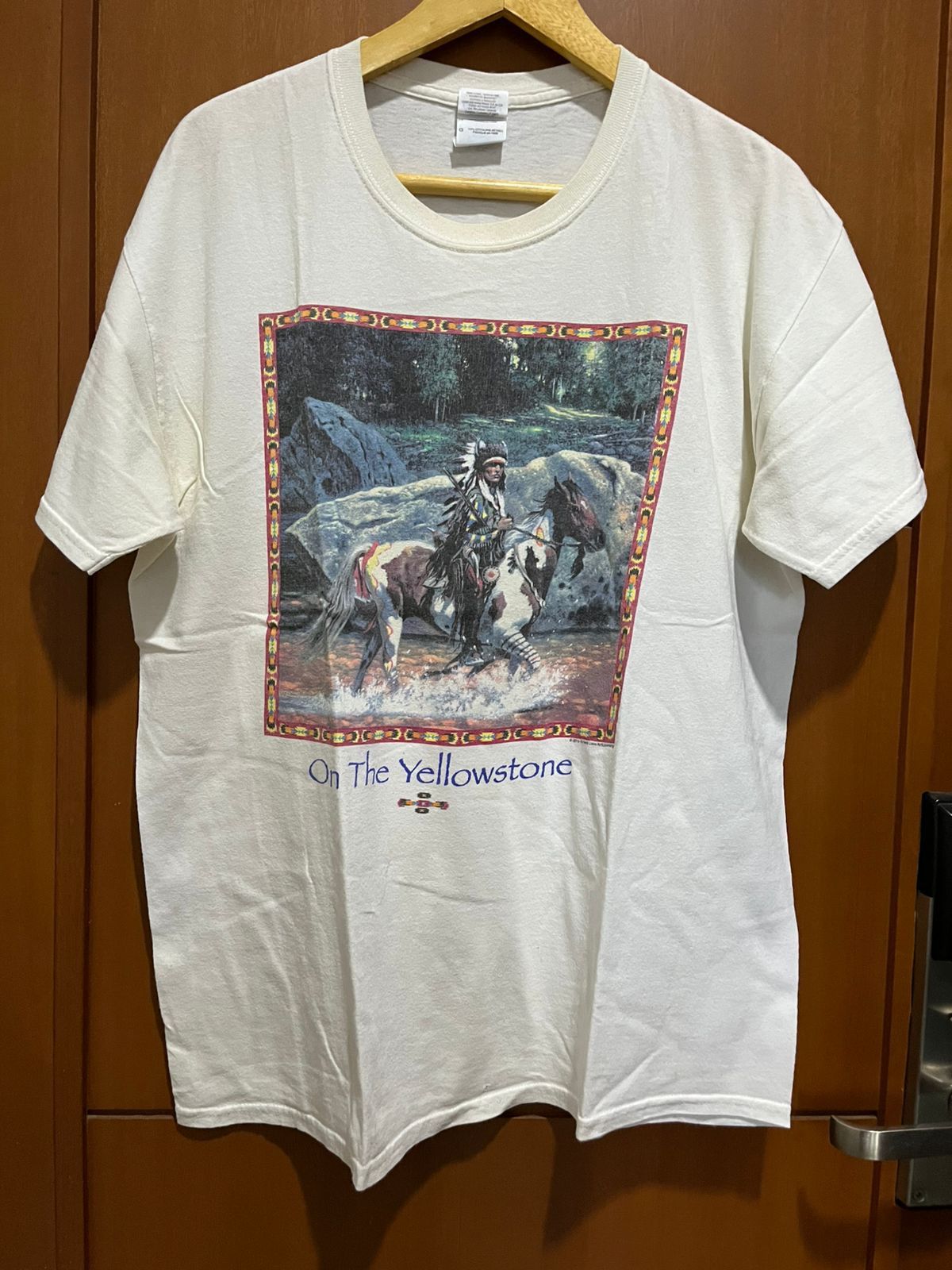 Other Art Yellow Stone 2013 Richard Luce tee graphic tshirt Size US L / EU 52-54 / 3 - 1 Thumbnail