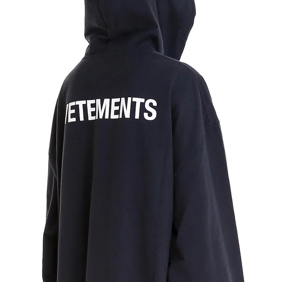 Vetements Vetements Over Sized T-shirt Hoodie Rain Coat Size US M / EU 48-50 / 2 - 5 Thumbnail