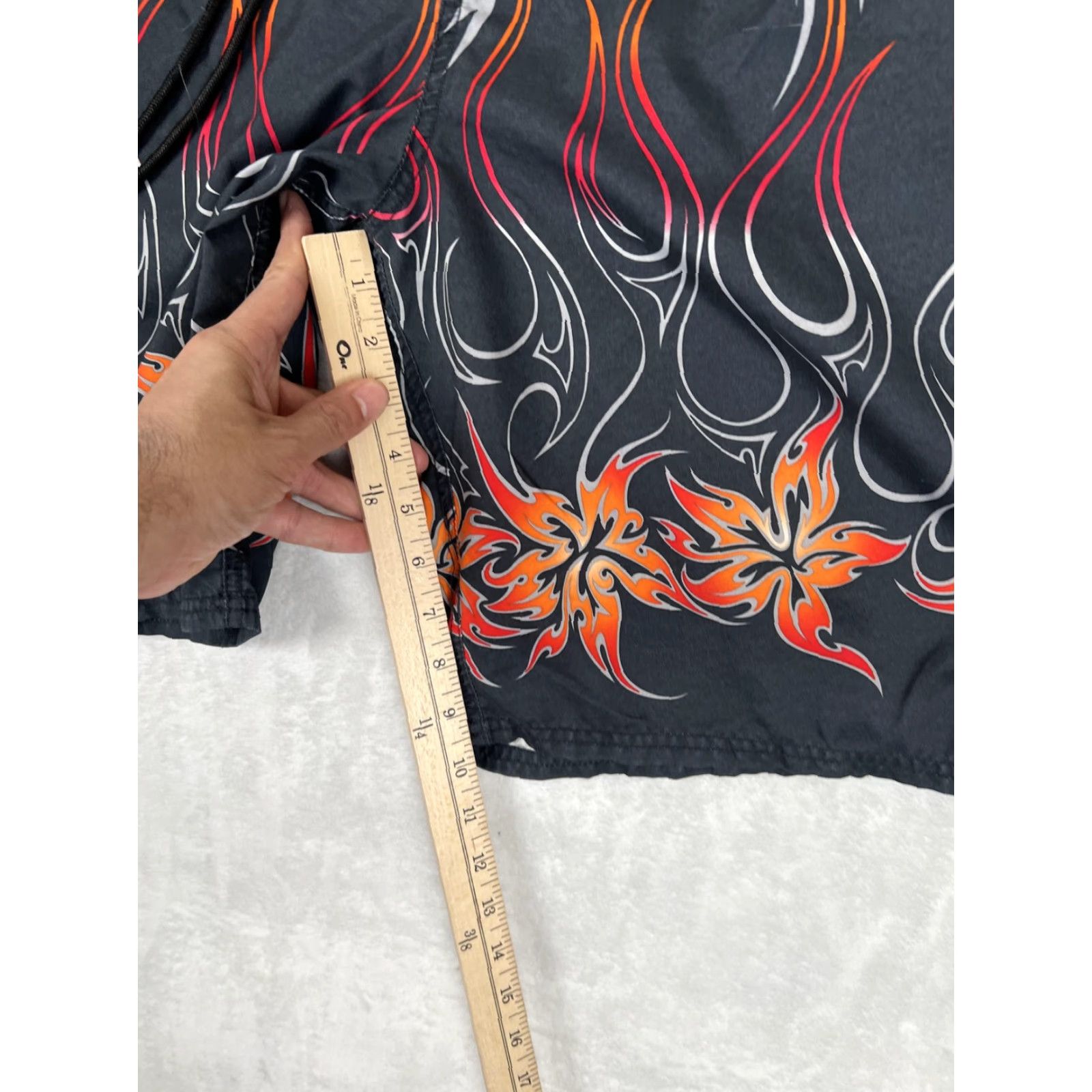 Ocean Pacific VINTAGE OP Ocean Pacific Board Shorts Mens 36 Black Tribal Flame Surf Beach Y2K Size US 36 / EU 52 - 4 Thumbnail