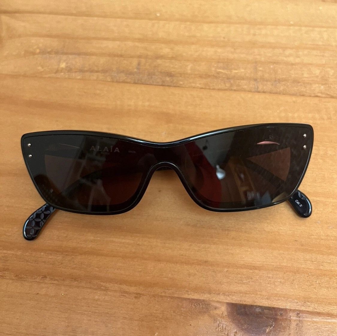 Alaia Alaia AA0043S Cat Eye Mask Sunglasses Size ONE SIZE - 1 Thumbnail