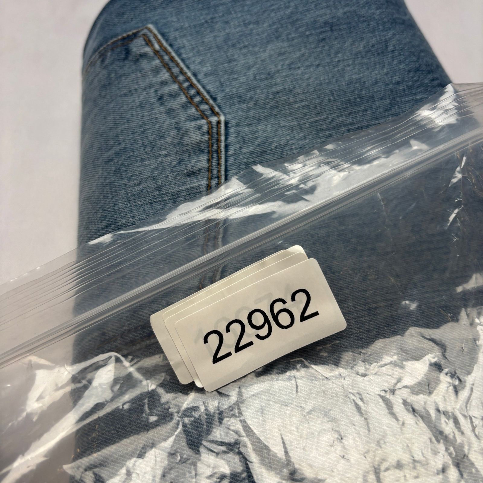 Sid Mashburn $185 Sid Mashburn Light Wash Denim 40x32 Slim Straight Jeans Size US 40 / EU 56 - 13 Thumbnail