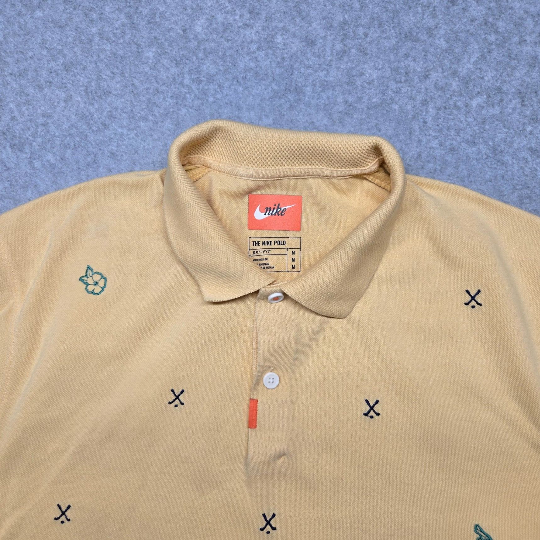 Nike Nike Polo Shirt Mens M Tan Dri-Fit Embroidered Pattern Golf Tennis Casual Size US M / EU 48-50 / 2 - 4 Thumbnail