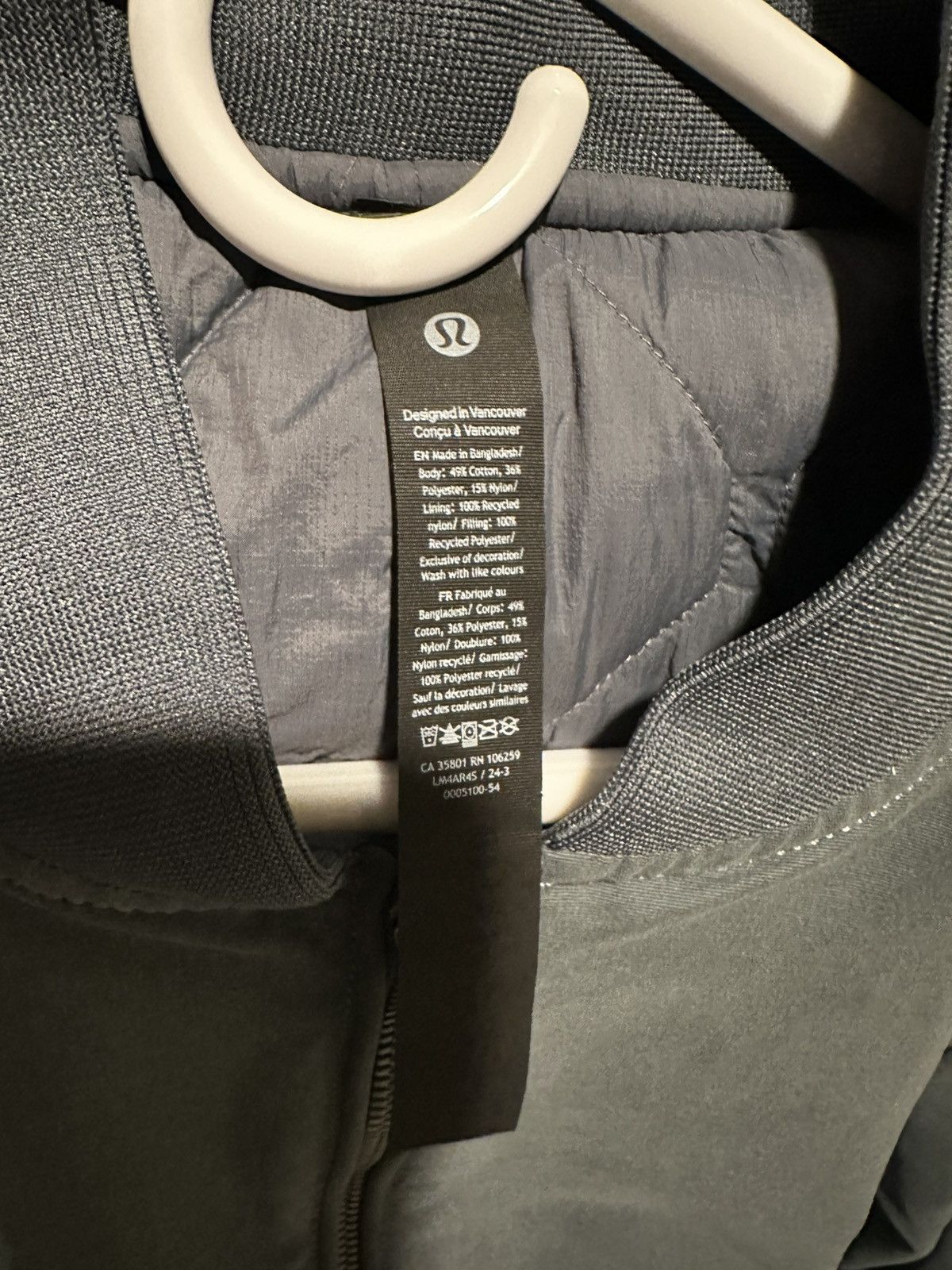Lululemon Lululemon Reversible Insulated Bomber Jacket Size US M / EU 48-50 / 2 - 3 Thumbnail