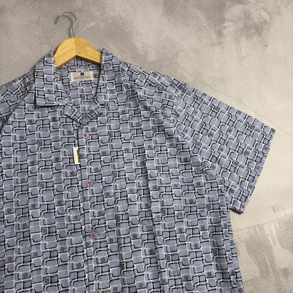 Givenchy Vintage Givenchy Shirt Size US L / EU 52-54 / 3 - 2 Thumbnail