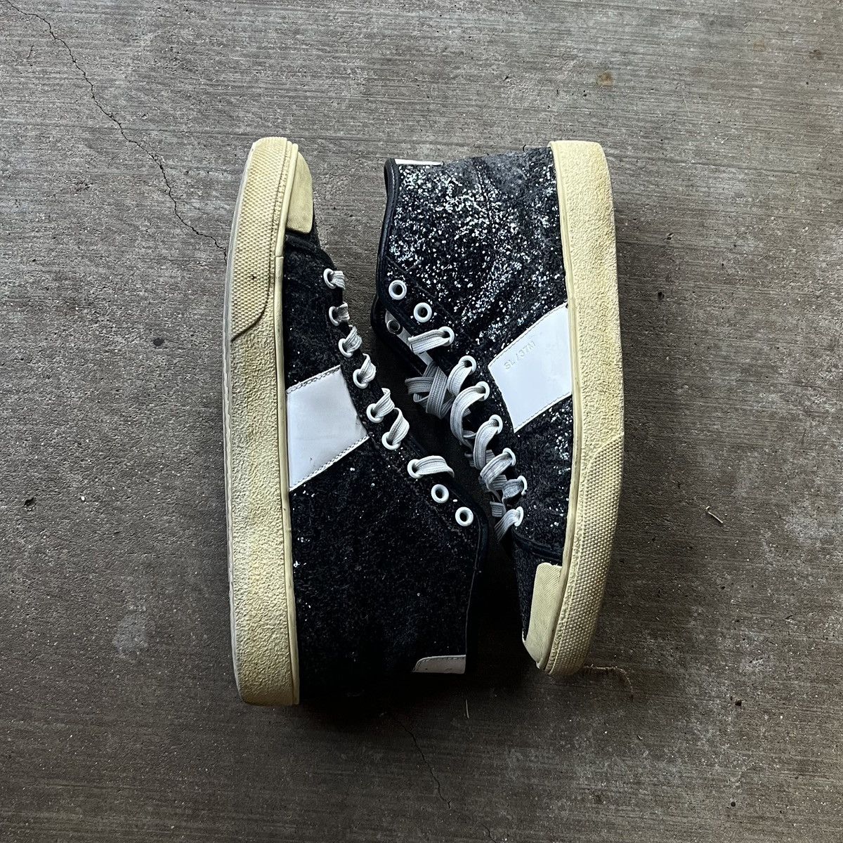 Saint Laurent Paris Saint Laurent Glitter Hi-Top Sneakers Size US 7 / EU 40 - 2 Thumbnail