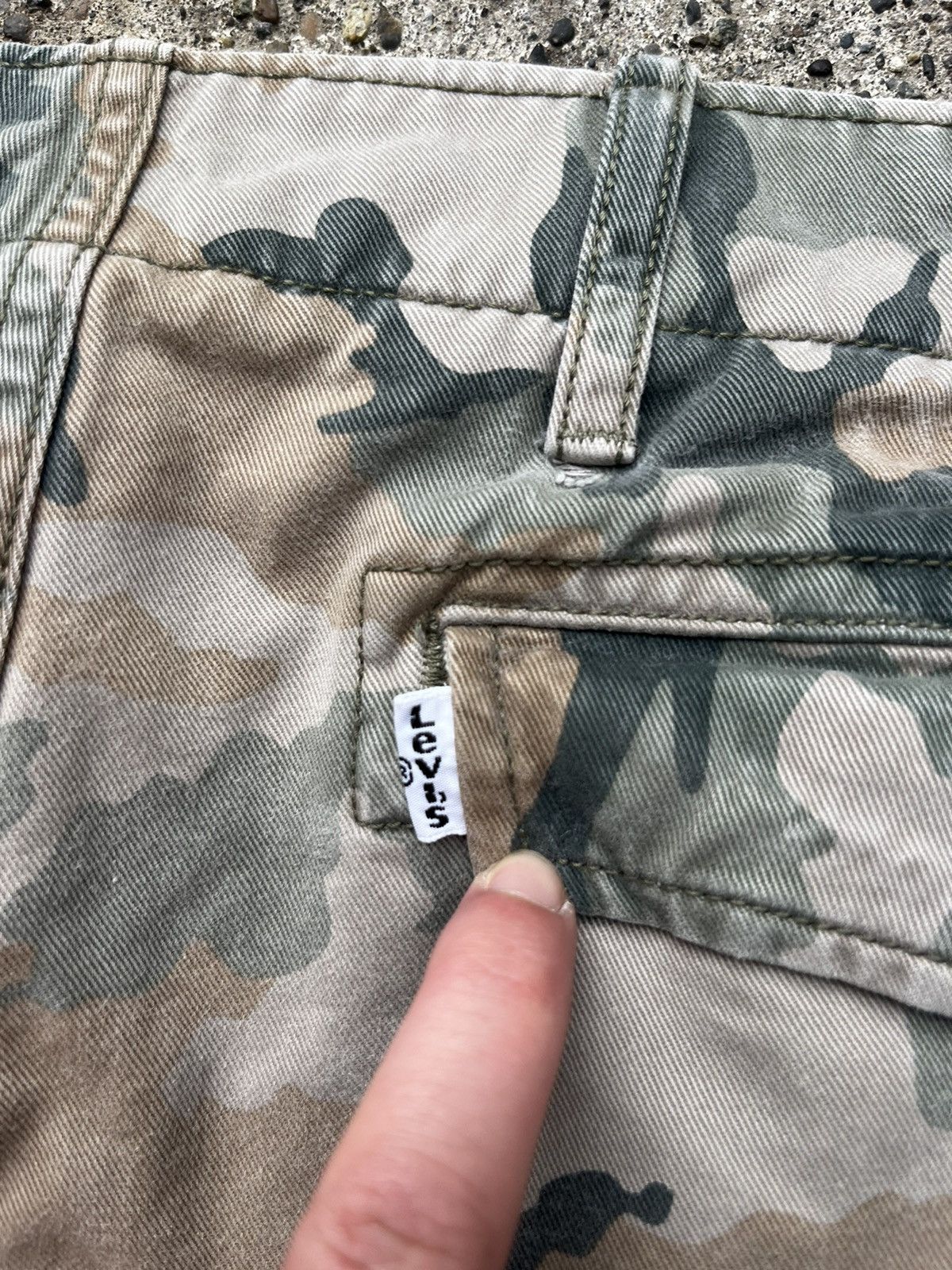 Levi's × Vintage Custom Faded Levi’s Flared Army Cargo Pants. Size US 36 / EU 52 - 6 Thumbnail