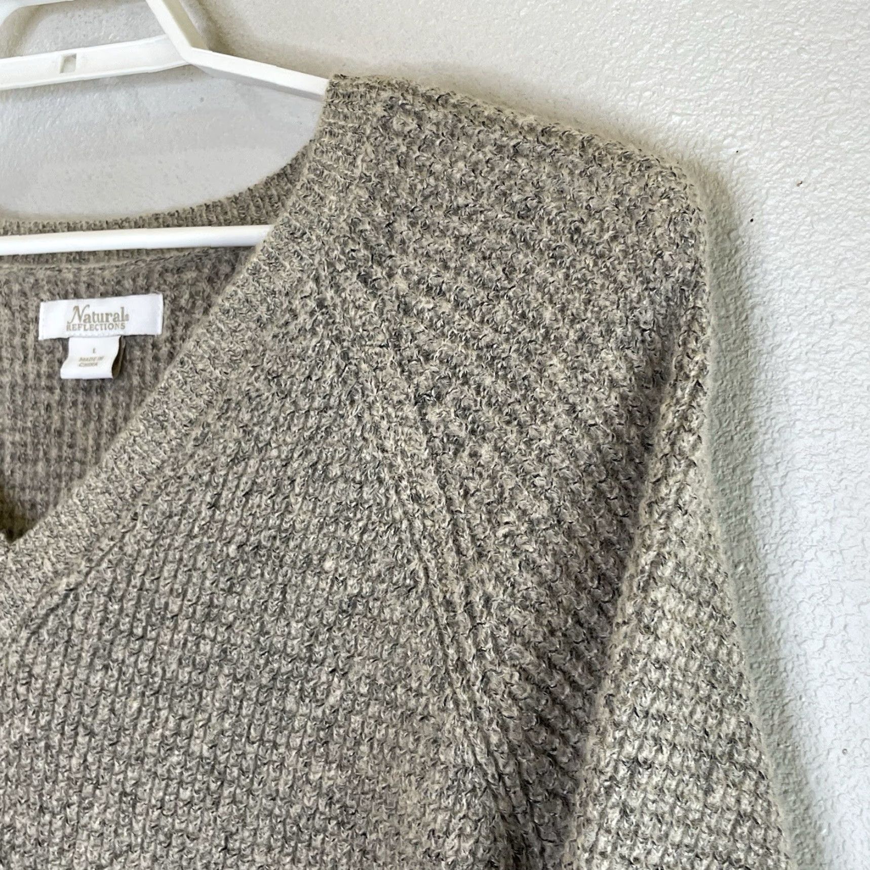 Vintage Natural Reflections Pullover Tunic Sweater Womens L Oatmeal V-Neck High Low Long Sleeve Beige Size L / US 10 / IT 46 - 2 Thumbnail
