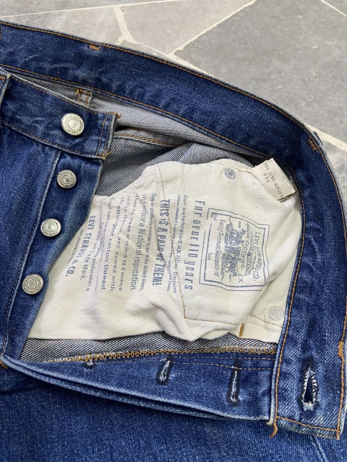 Levi's True Vintage 70s Levis 501 Big E Selvedge Jeans Size US 28 / EU 44 - 4 Thumbnail