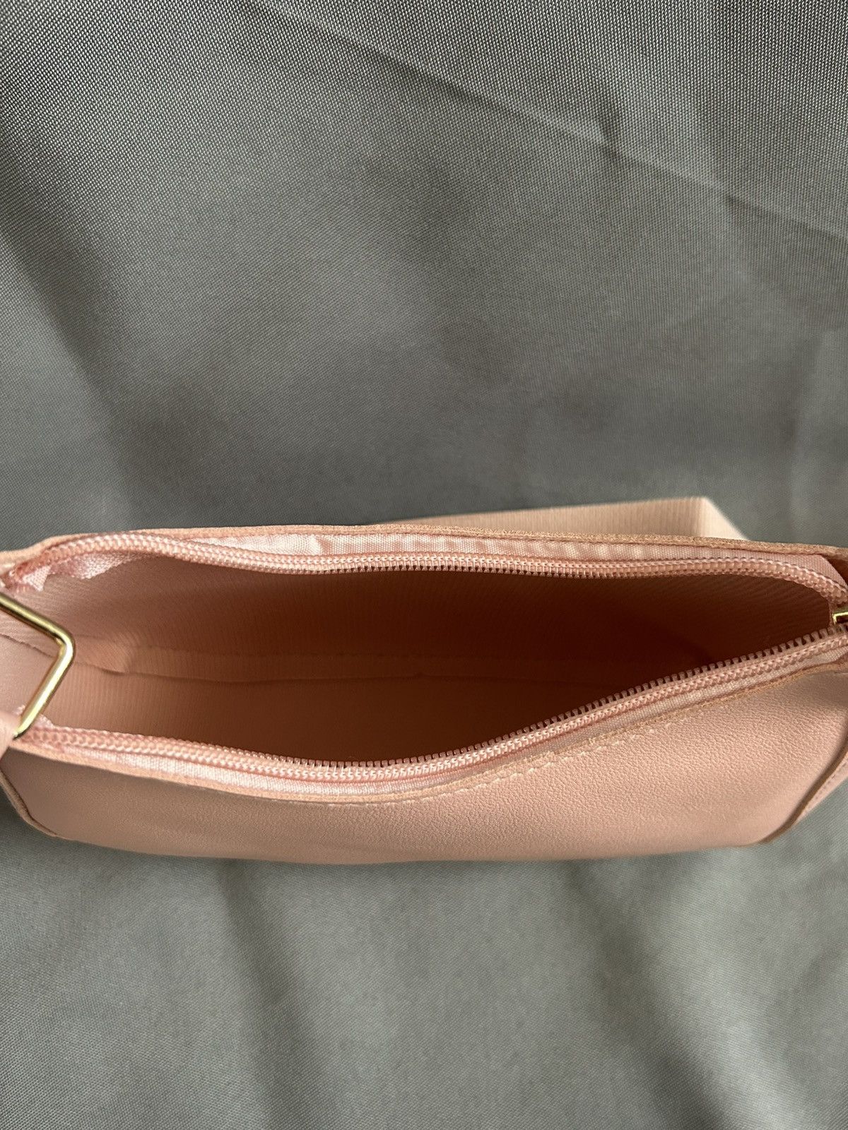 Vintage Blush Pink Mini Shoulder Bag with Gold Zipper Size ONE SIZE - 2 Thumbnail