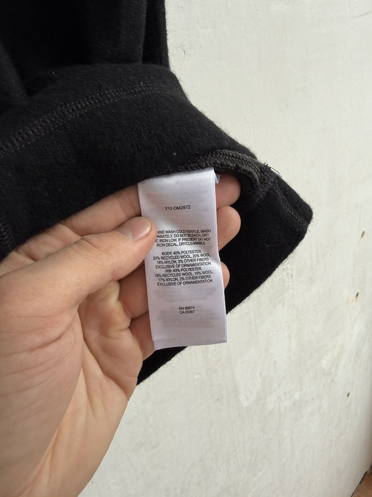 Mountain Hardwear Mountain Hard Wear Wool men’s 1/3 zip jumper size M Size US M / EU 48-50 / 2 - 14 Thumbnail