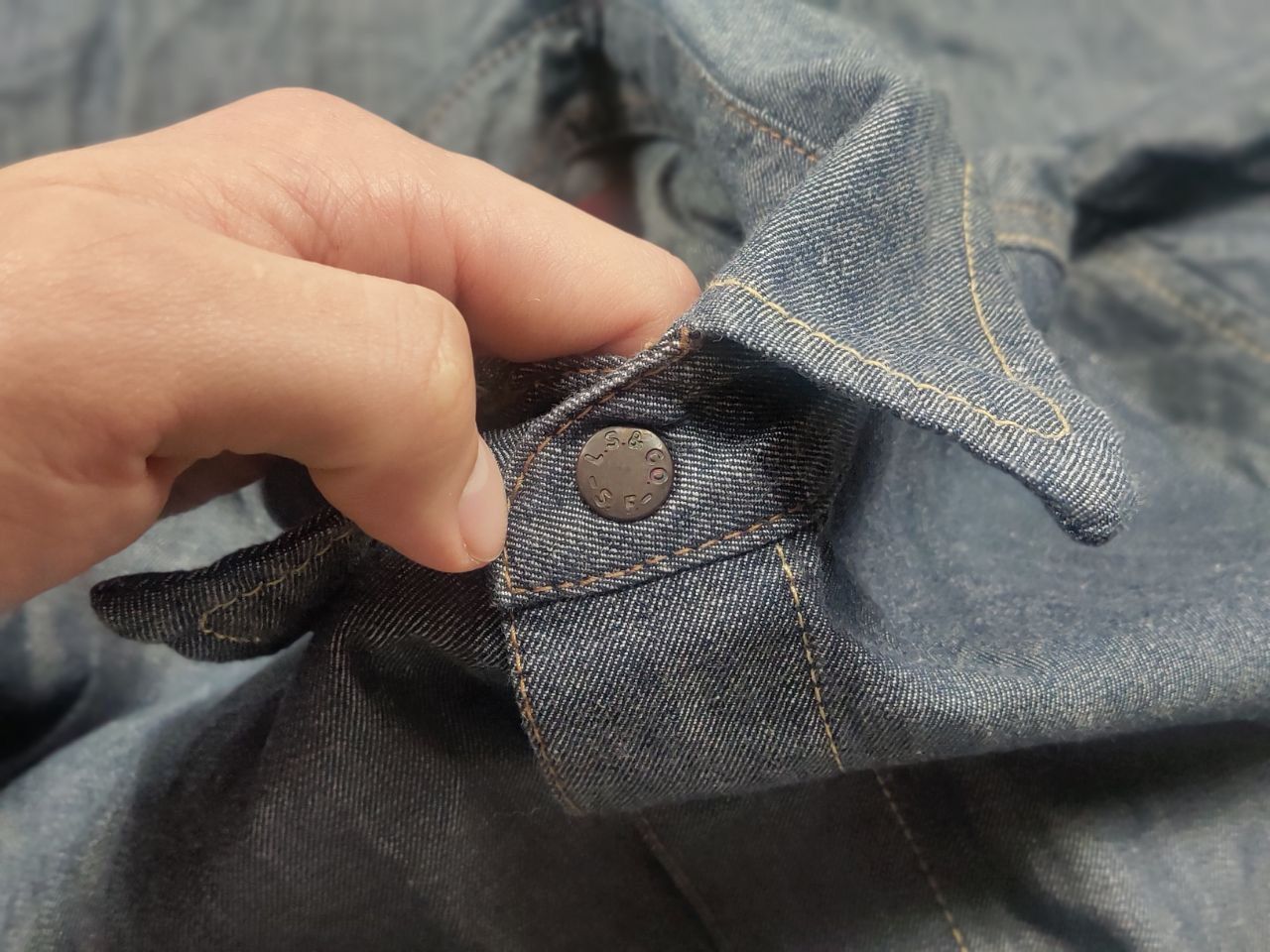 Levi's Vintage 90's Levi's Engineered Twisted Shirt Denim Pocket Size US M / EU 48-50 / 2 - 12 Thumbnail