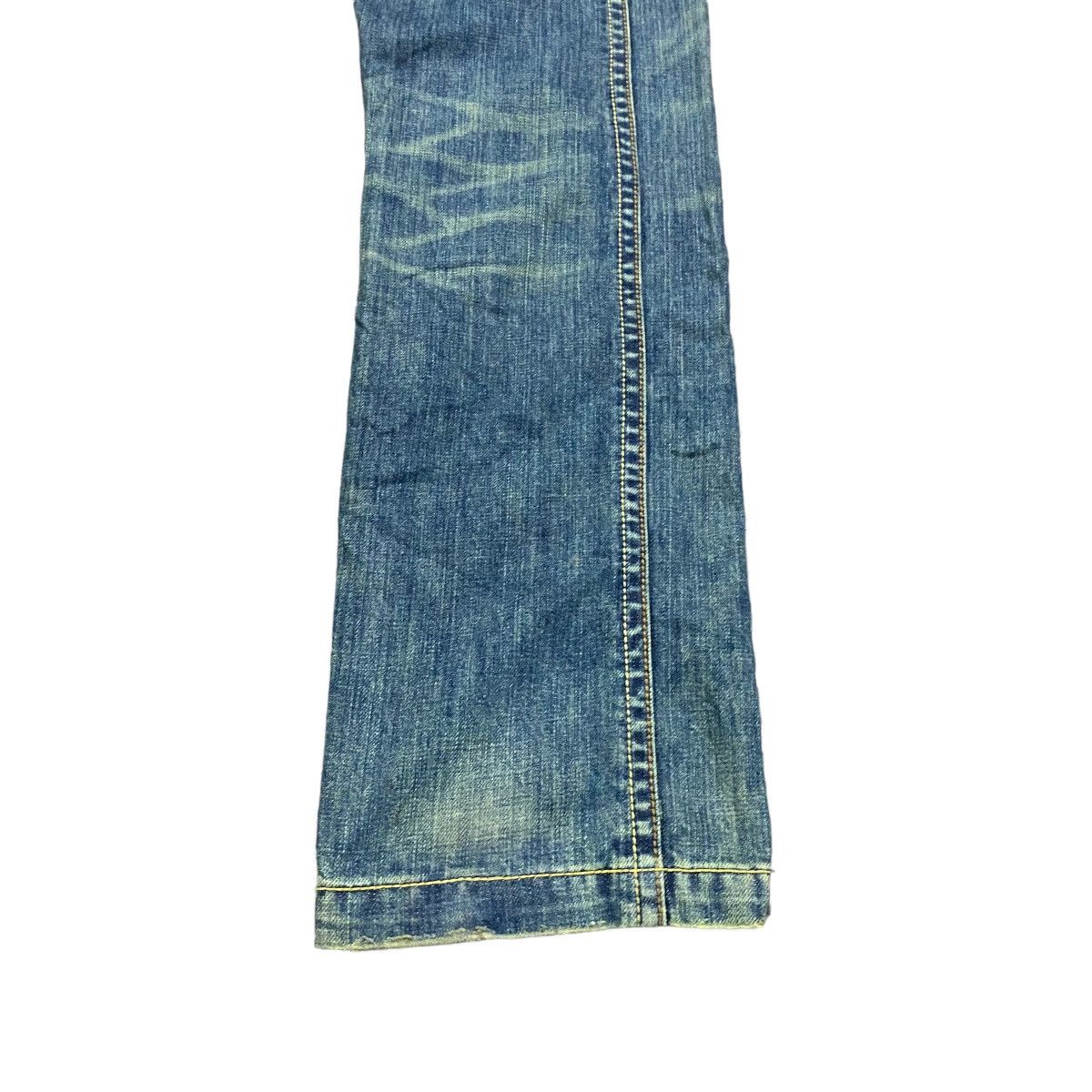 Tribal Streetwear Vintage Tribal Streetwear Embroidery Denim Jeans Size US 31 - 15 Thumbnail