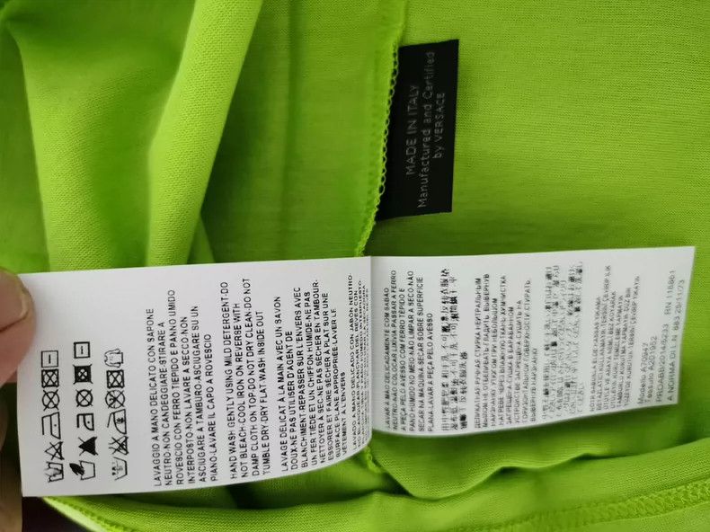 Other Versace Short sleeves and short sleeves Size US M / EU 48-50 / 2 - 5 Thumbnail