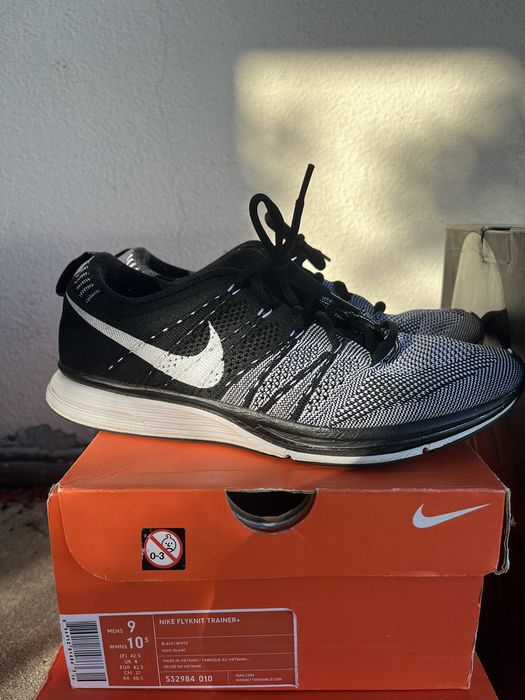 Nike flyknit outlet trainer oreo 42